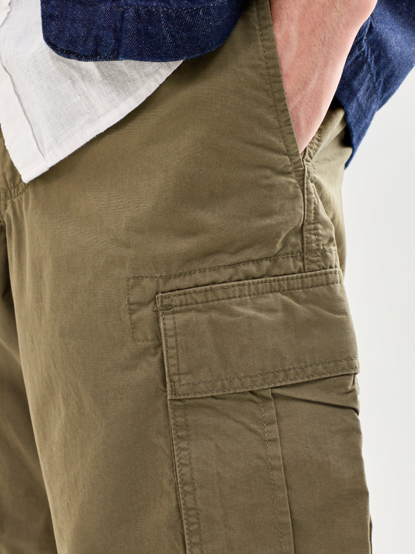 Cole Cargo Shorts Olive