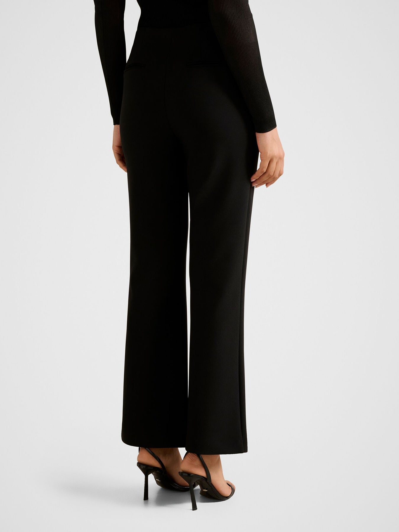 Maia Flared Pants Black