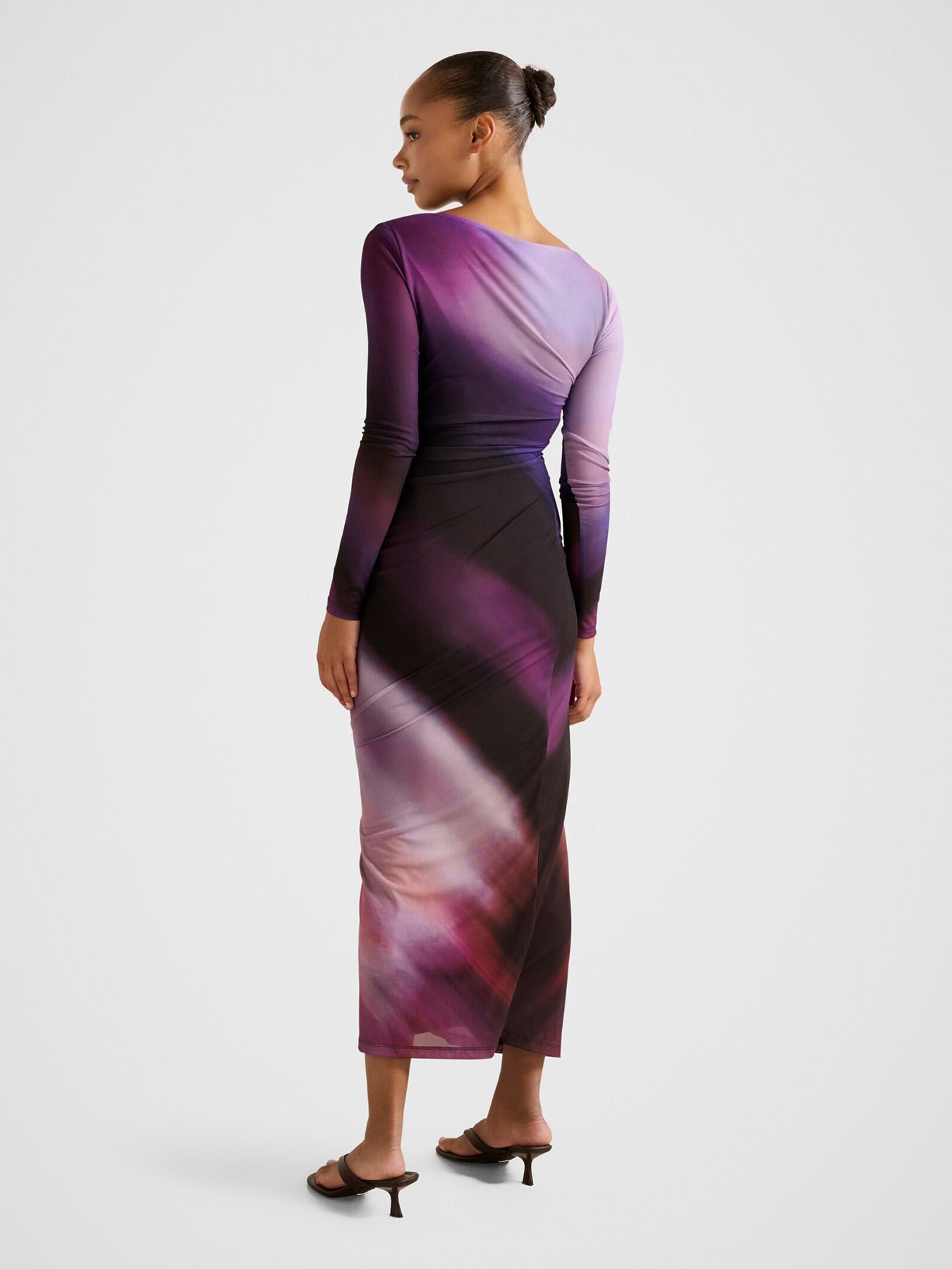 Stephanie Long Sleeved Midi Dress