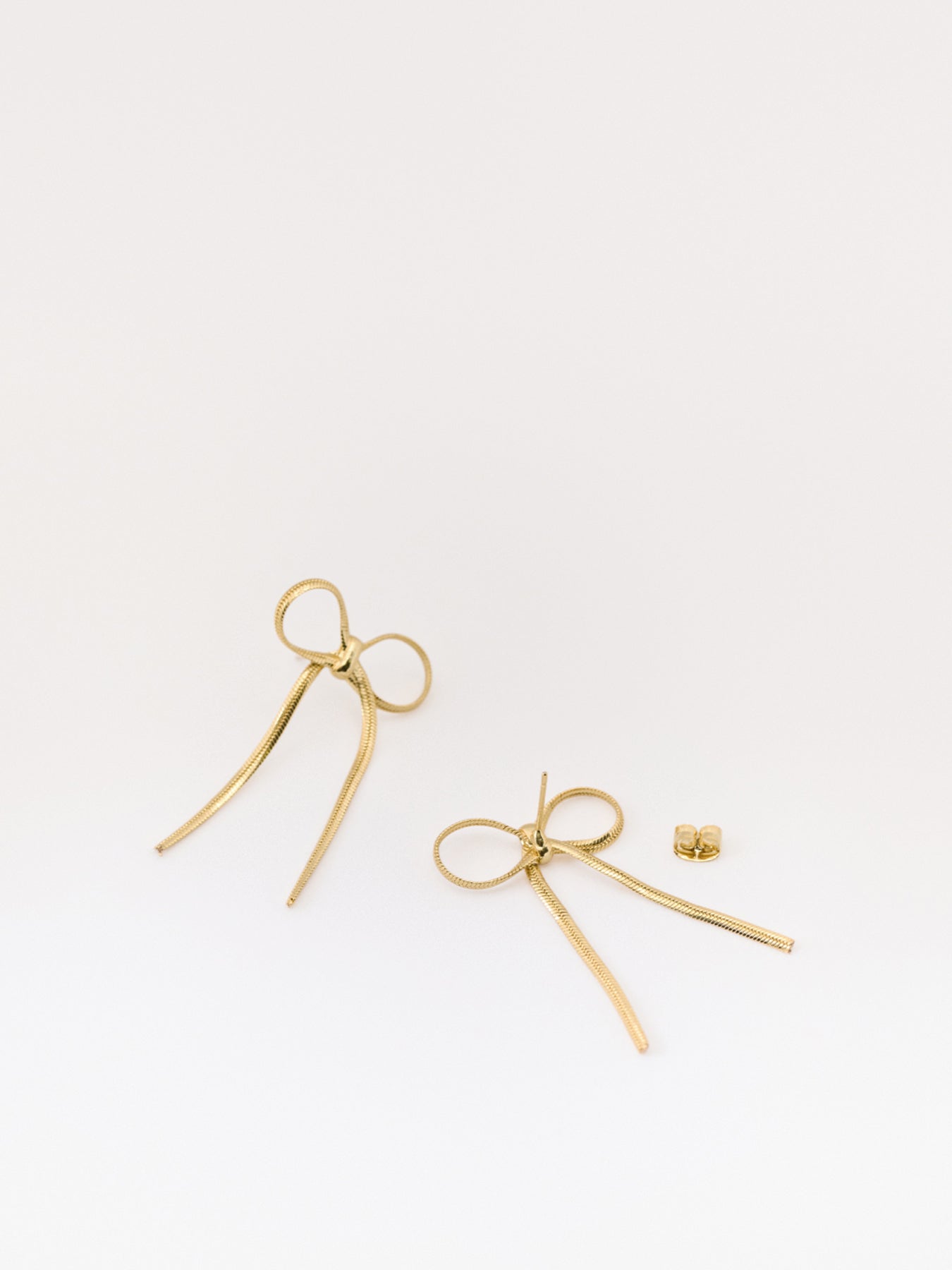 Bow Snake Chain Stud Earrings Gold