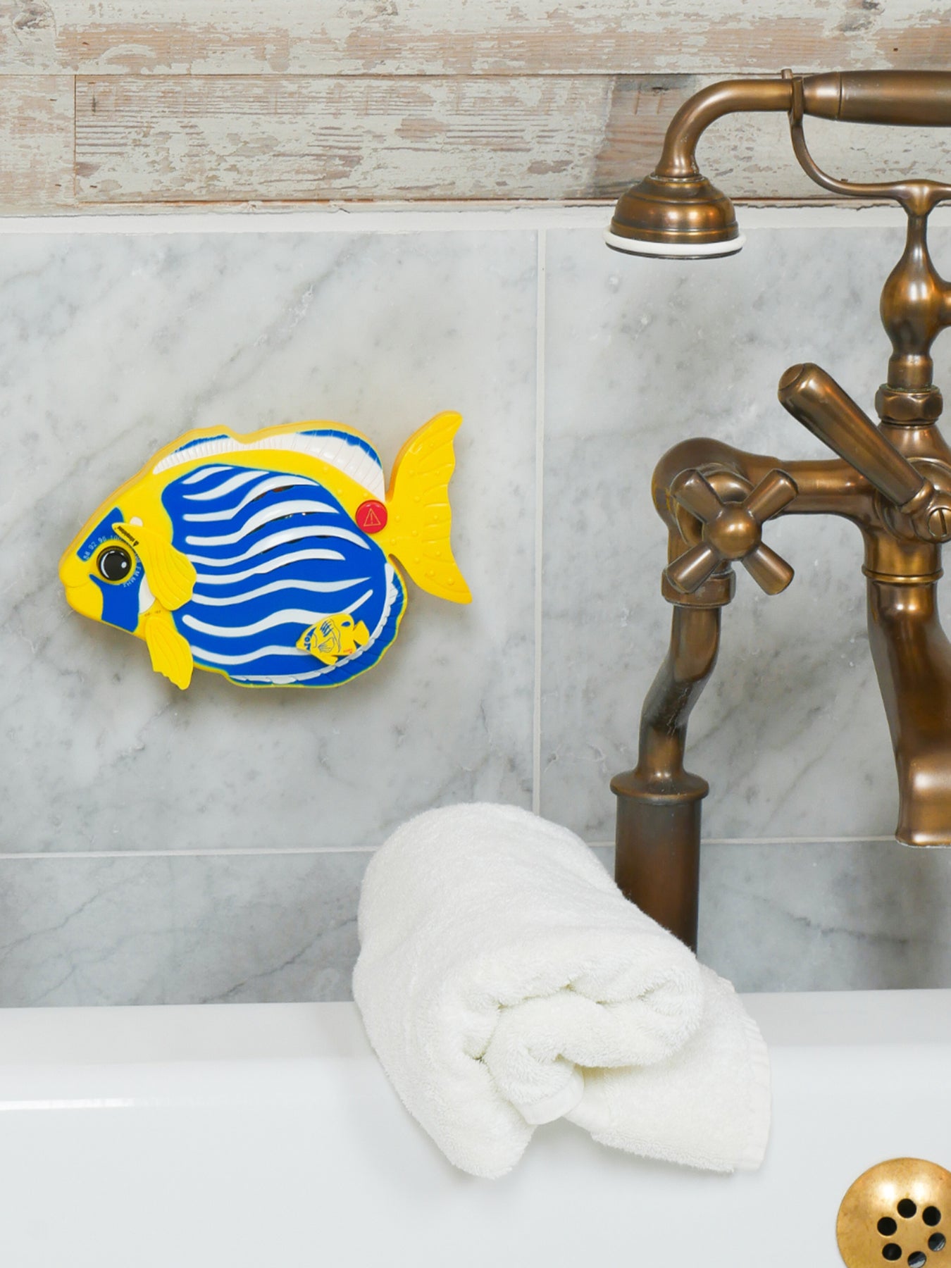 Fish Shower Radio and Speaker Yellow