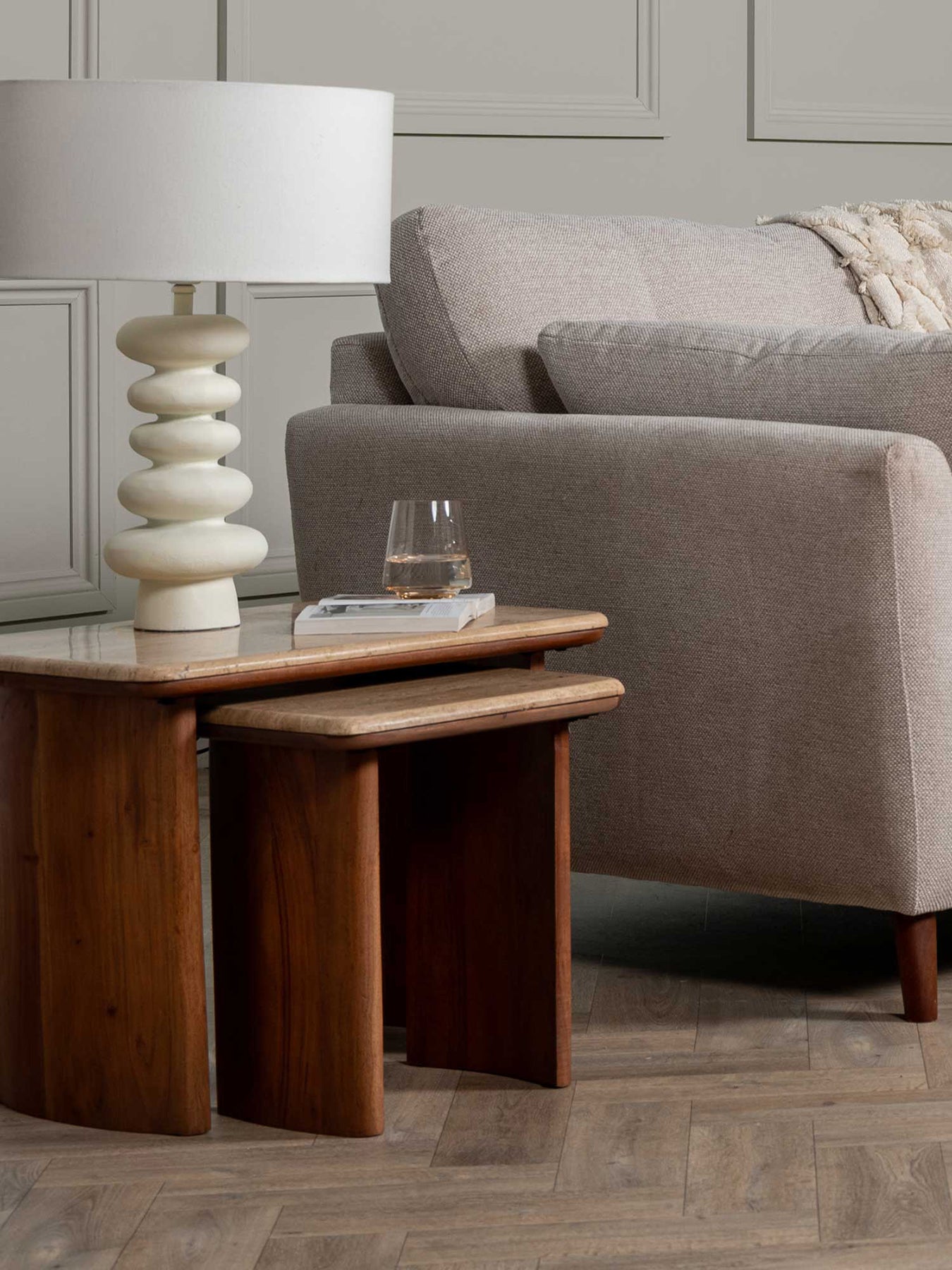 Zerina Light Acacia Wood Coffee Tables Set Brown