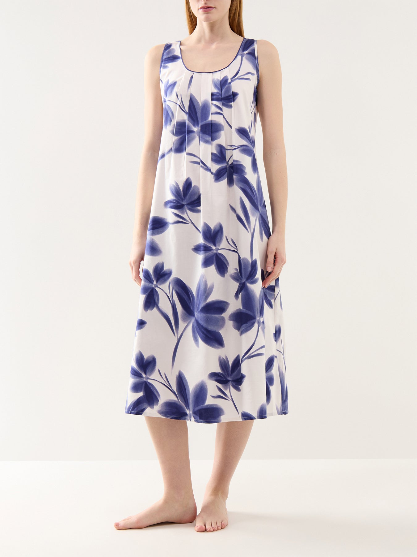 Navy Floral Print Bus Long Nightdress