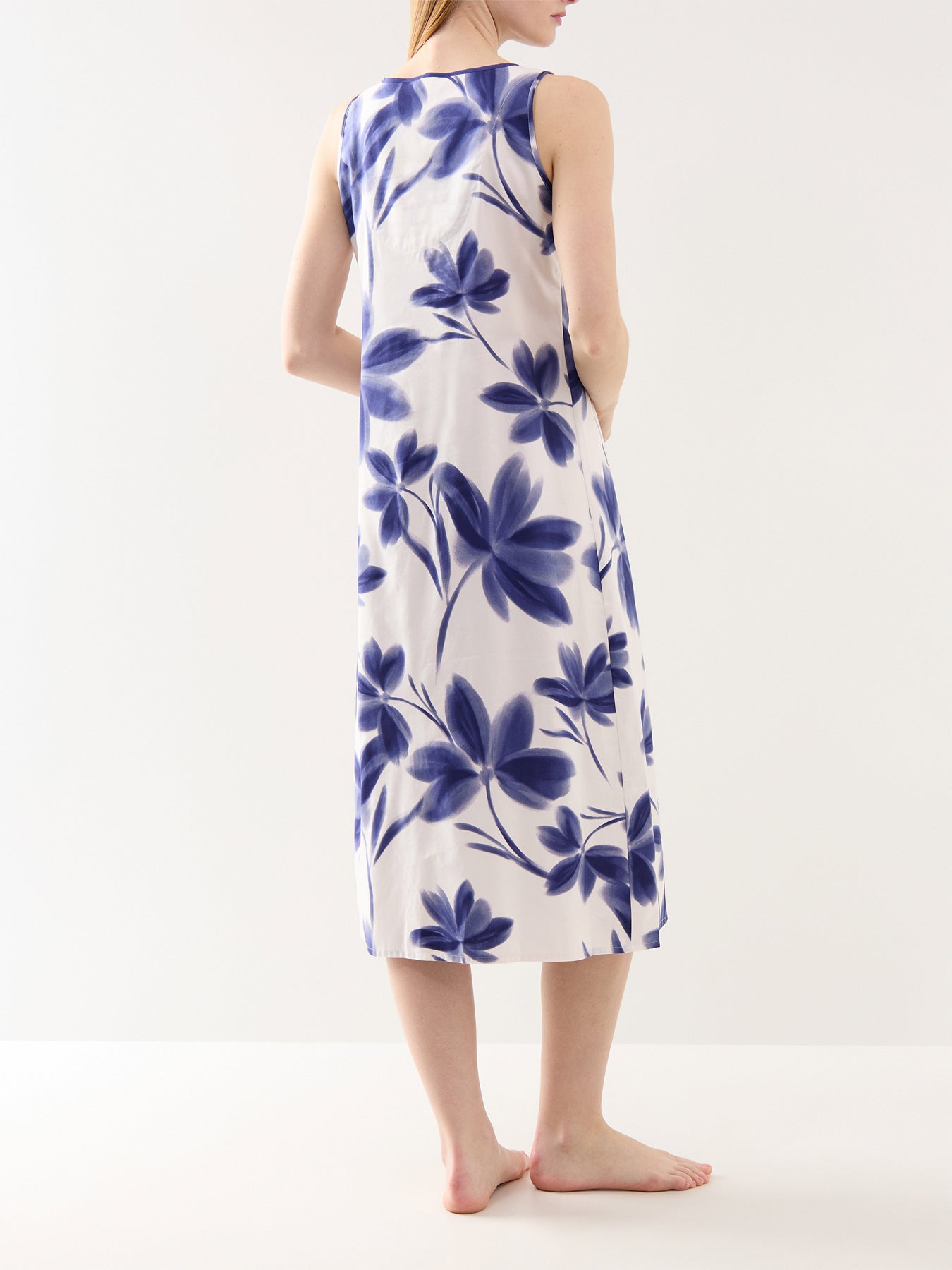 Navy Floral Print Bus Long Nightdress