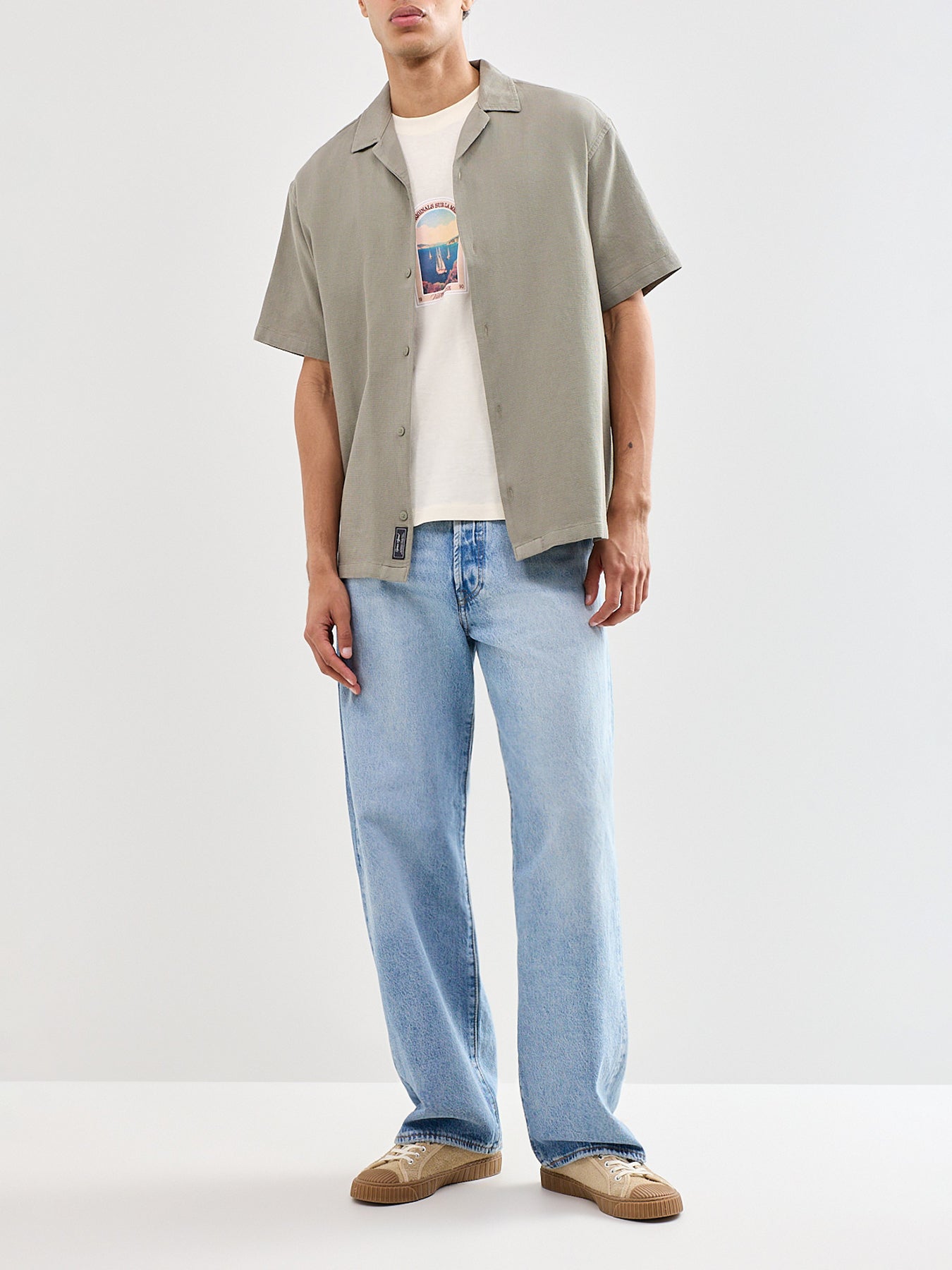Cassis Graphic T-Shirt Cream