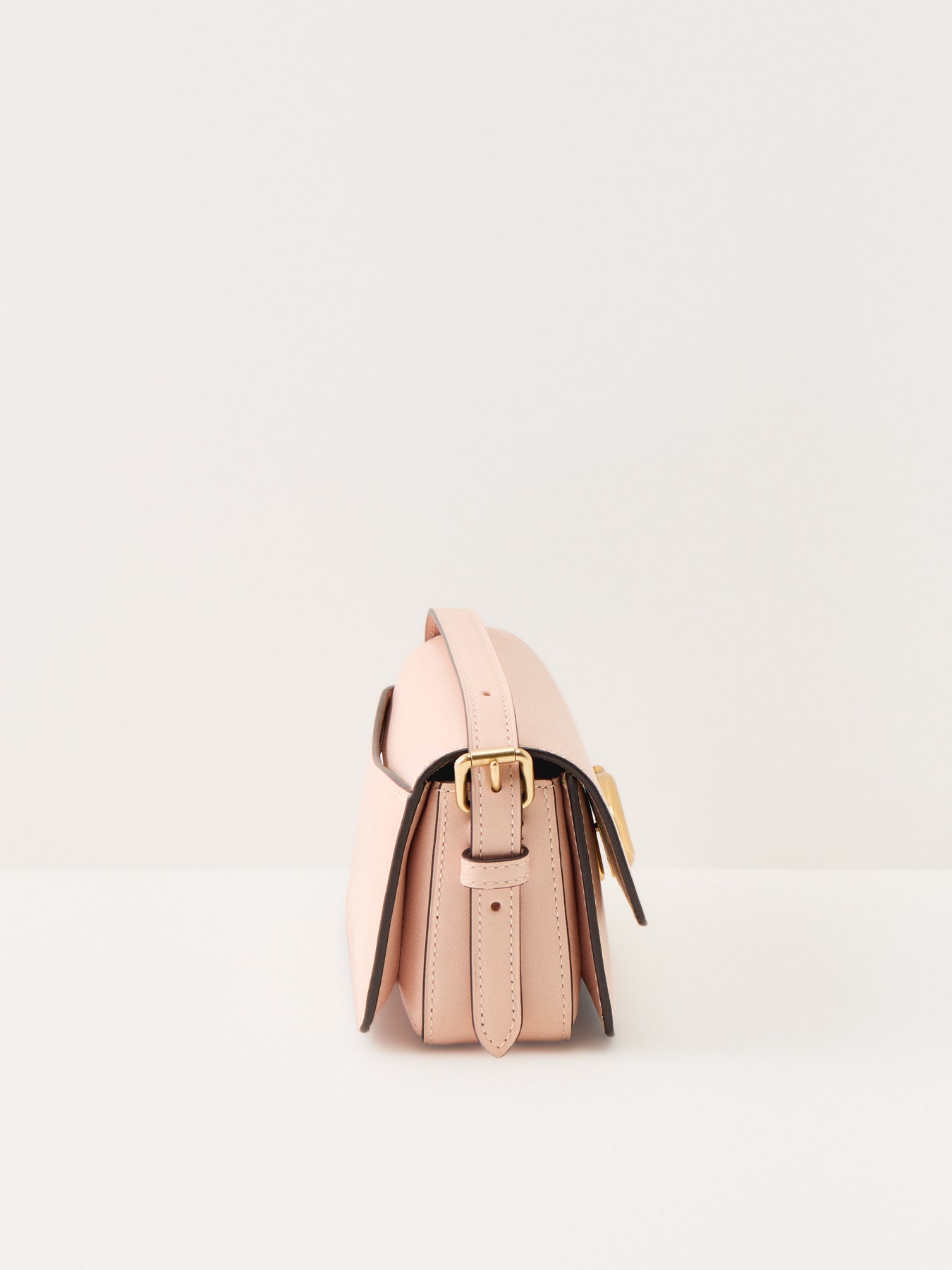 Refined Calf Leather Zoe Shoulder Bag Cream
