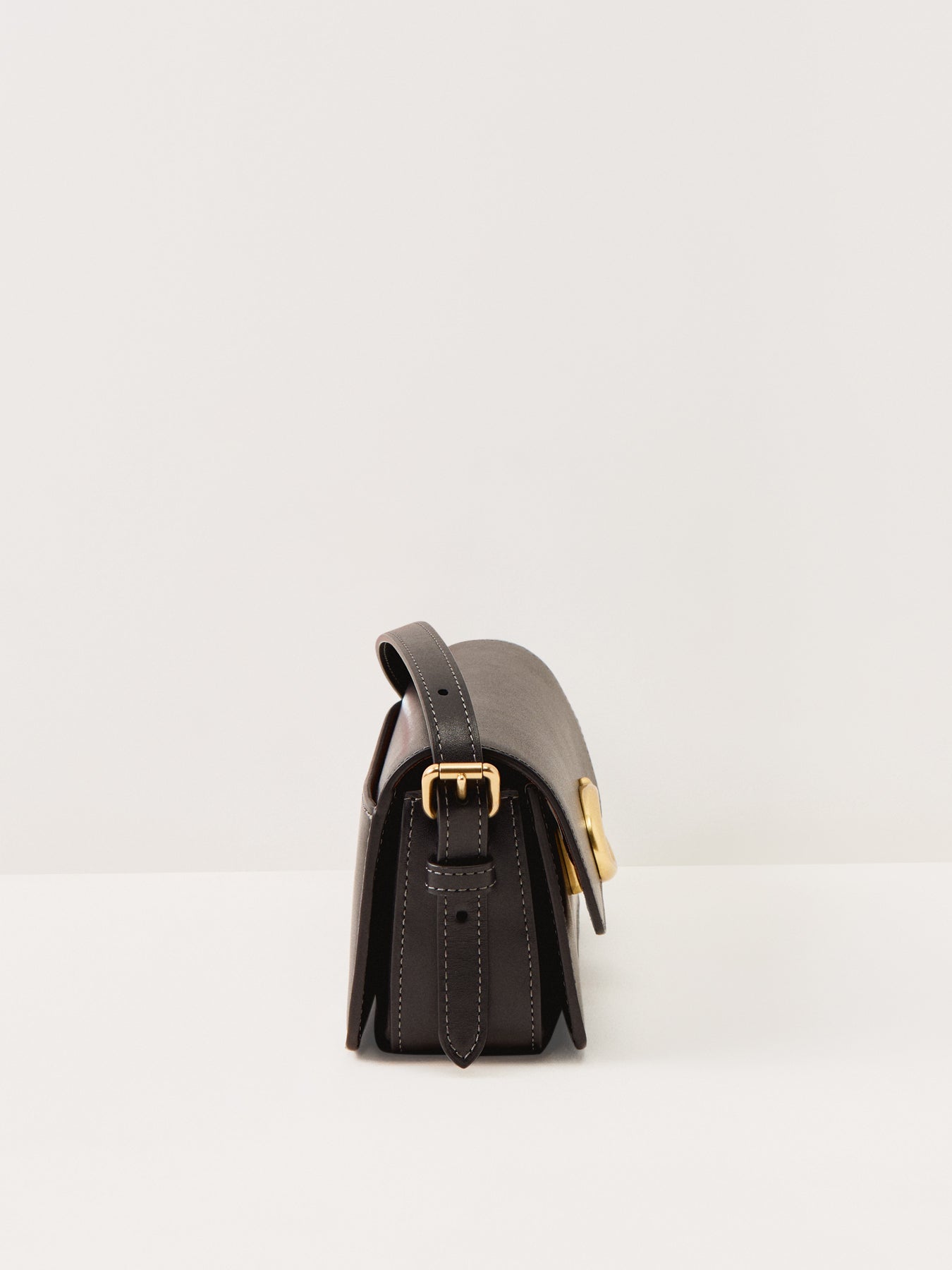 Refined Calf Leather Zoe Shoulder Bag Black