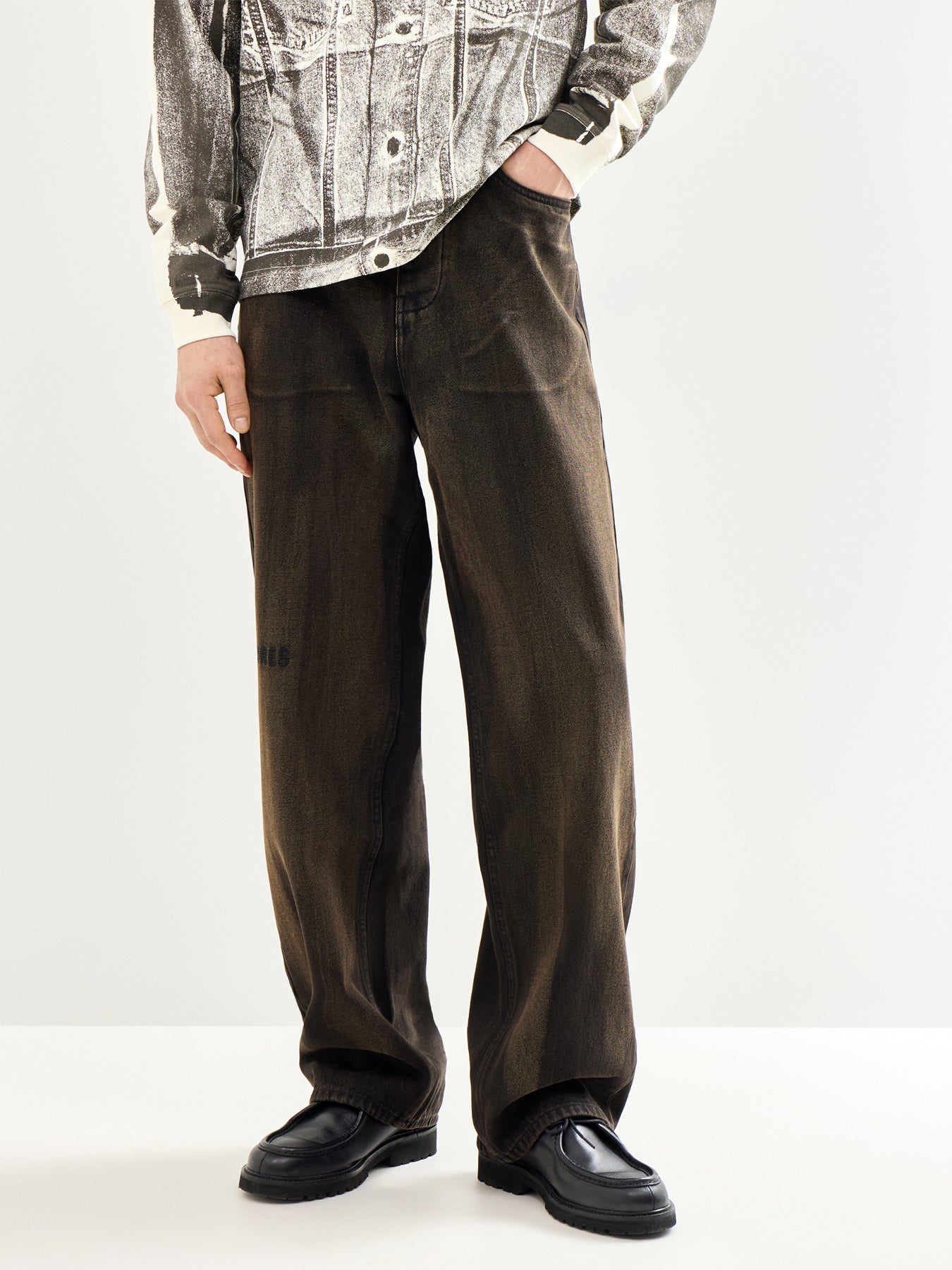 Oil Baggy Jeans Brown