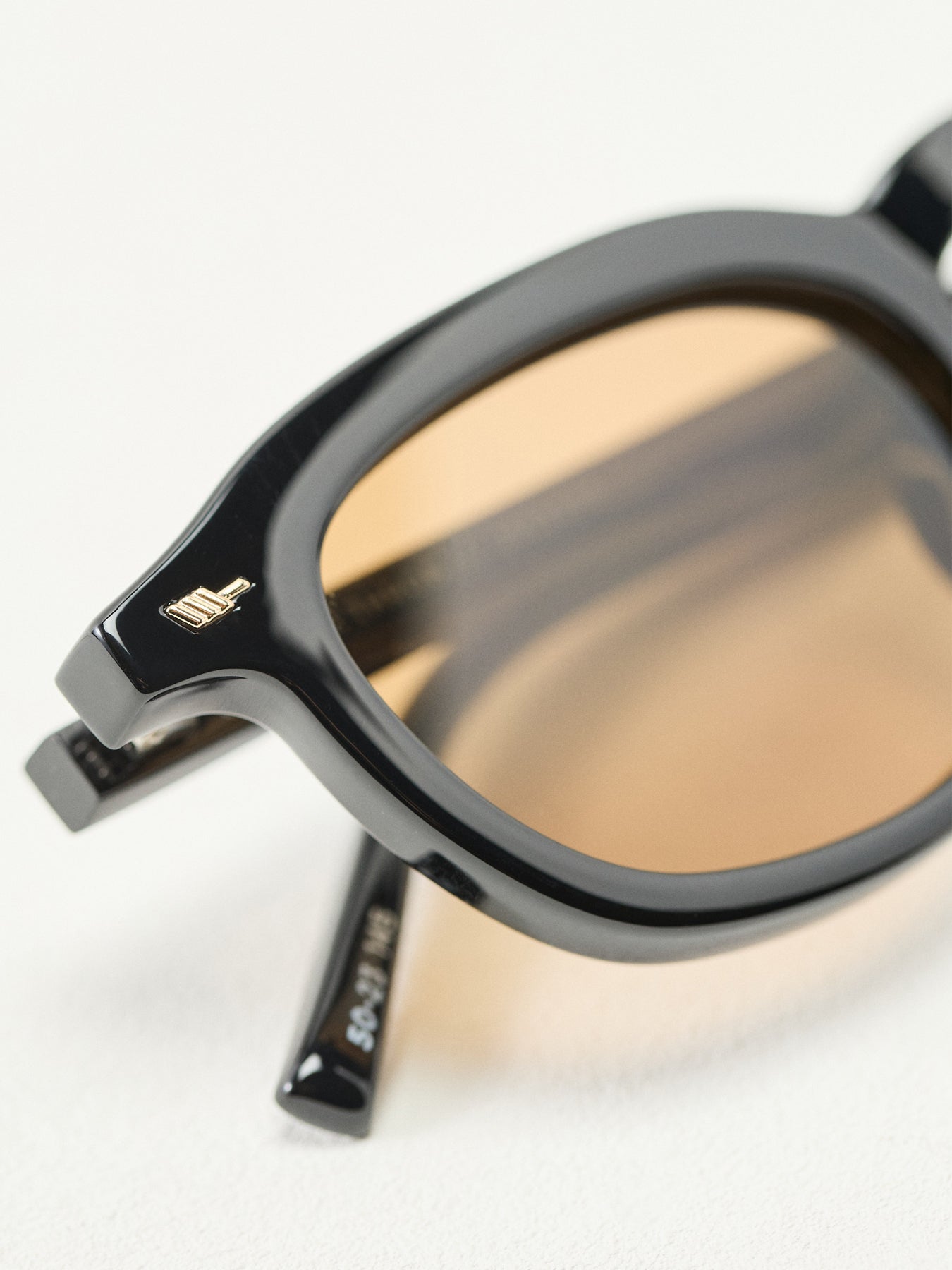 Heart Throb Sunglasses Black