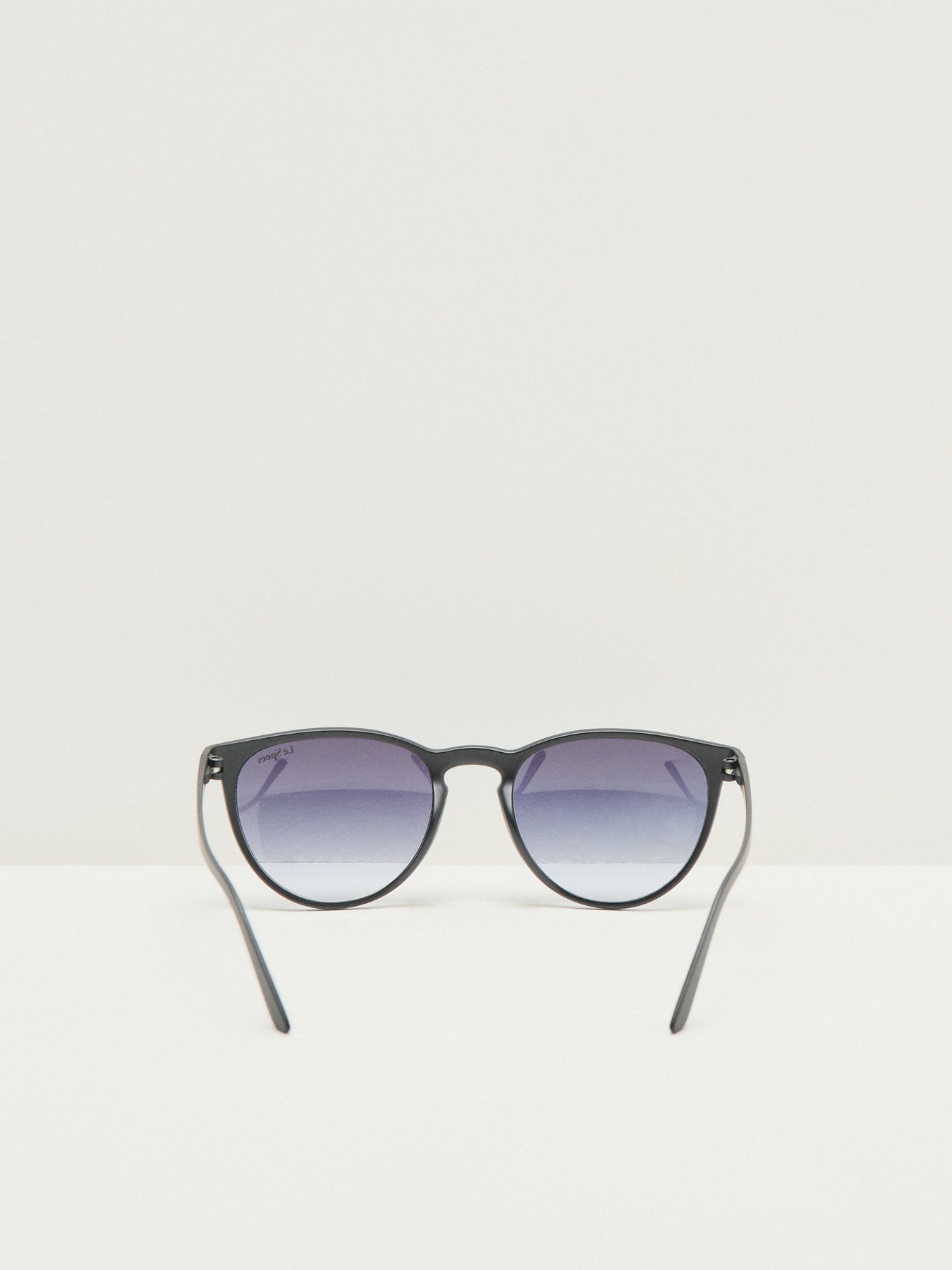 Gradient Invincible Sunglasses Black