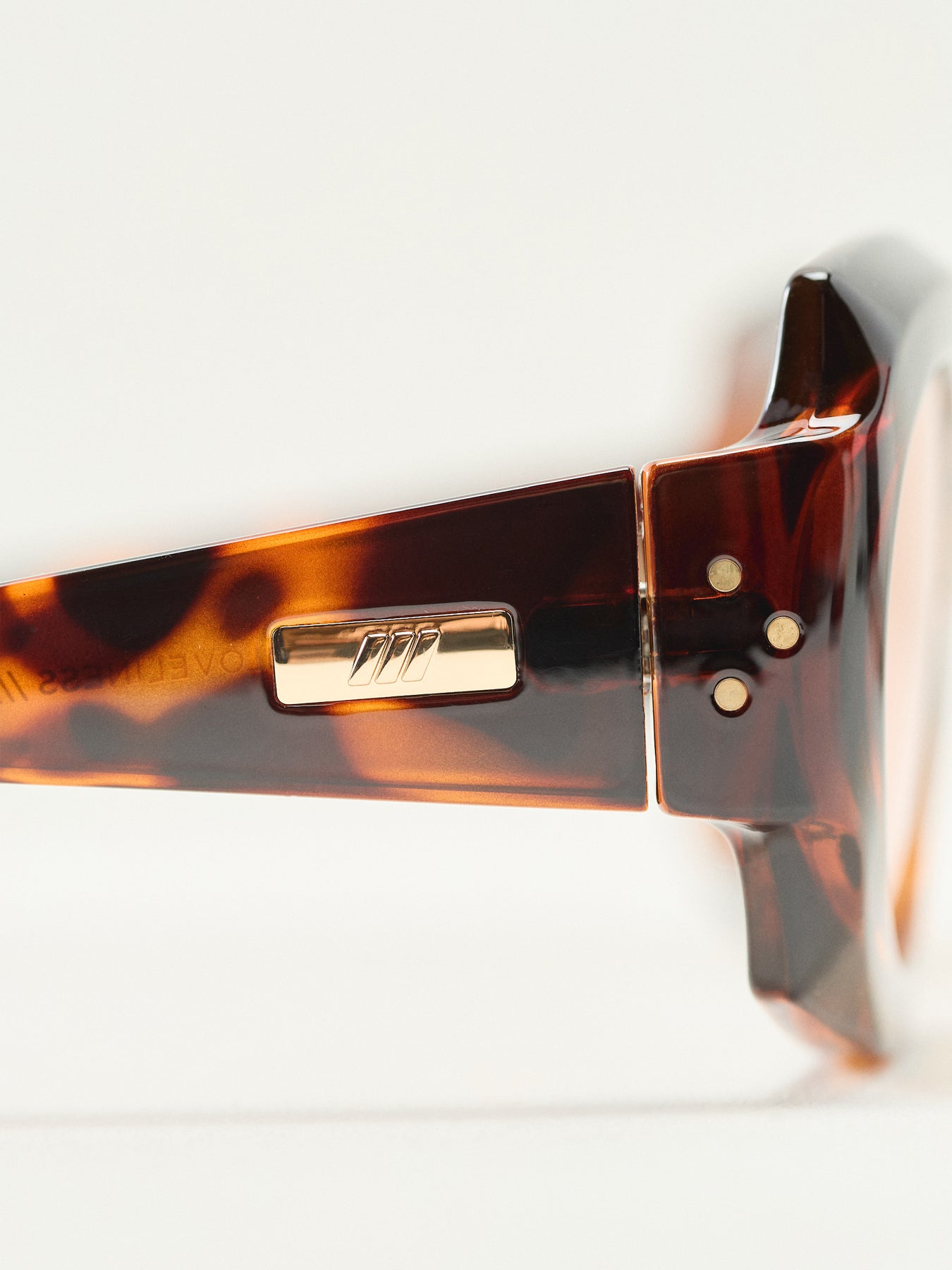 Tortoiseshell Loveliness Sunglasses Brown