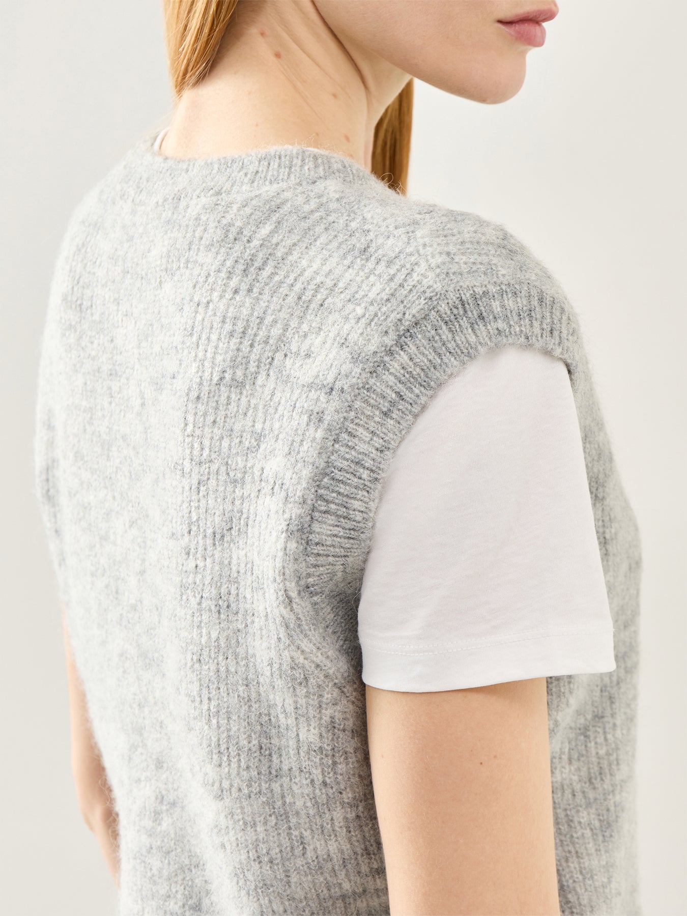 Lulu Sleeveless Button O-Neck Knit Vest Grey