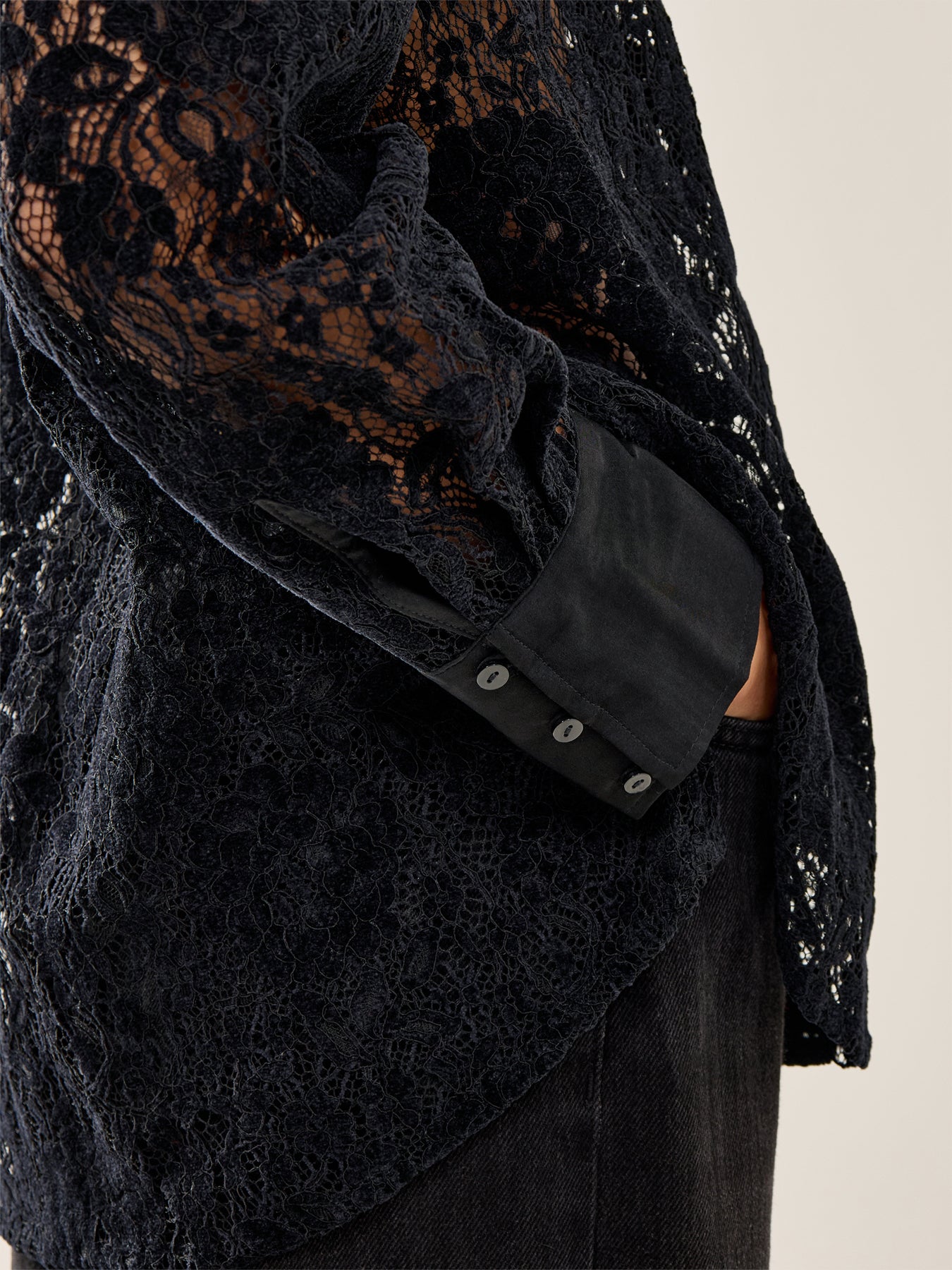 Faith Buttondown