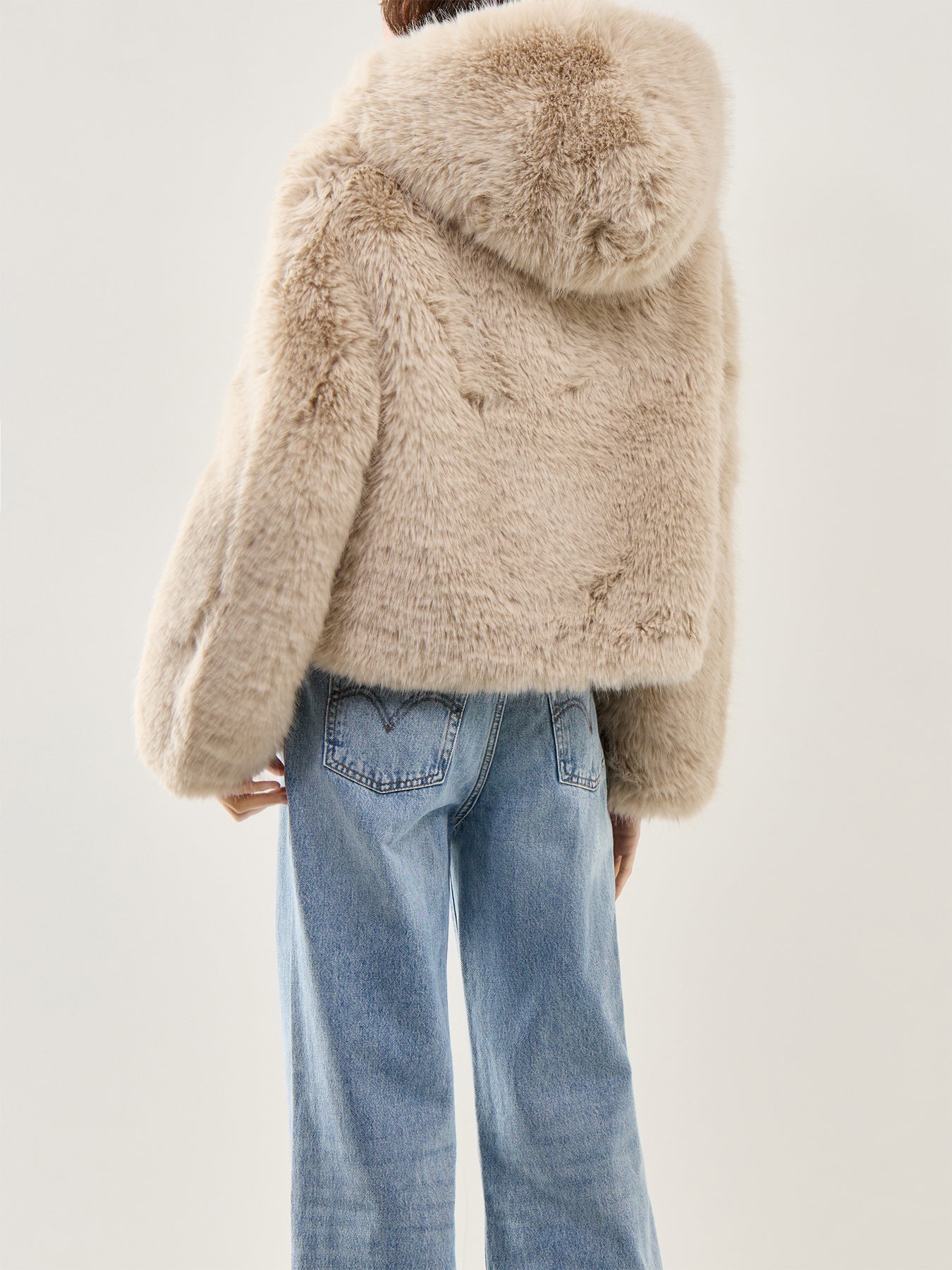 Louder Please Faux-Fur Jacket Cream
