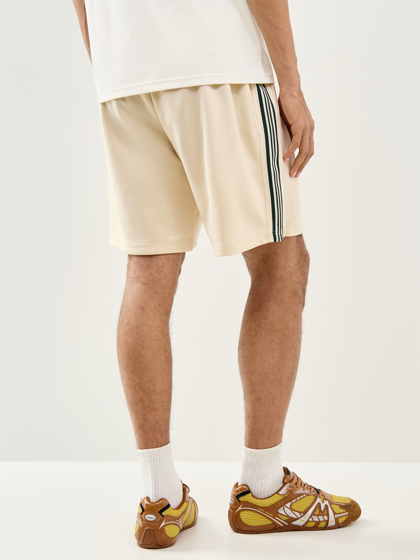 Relaxed Track Sweatshorts Cream