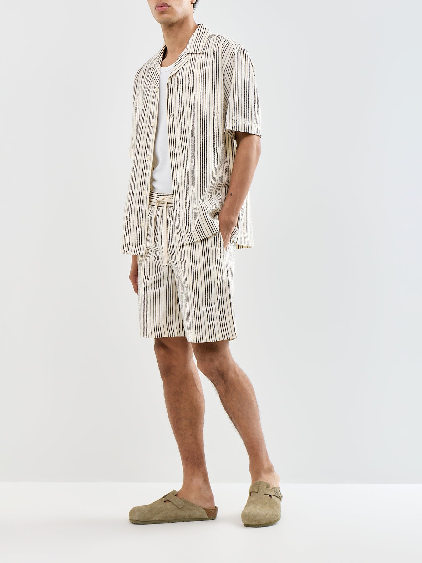 Seersucker Jogger Shorts Cream