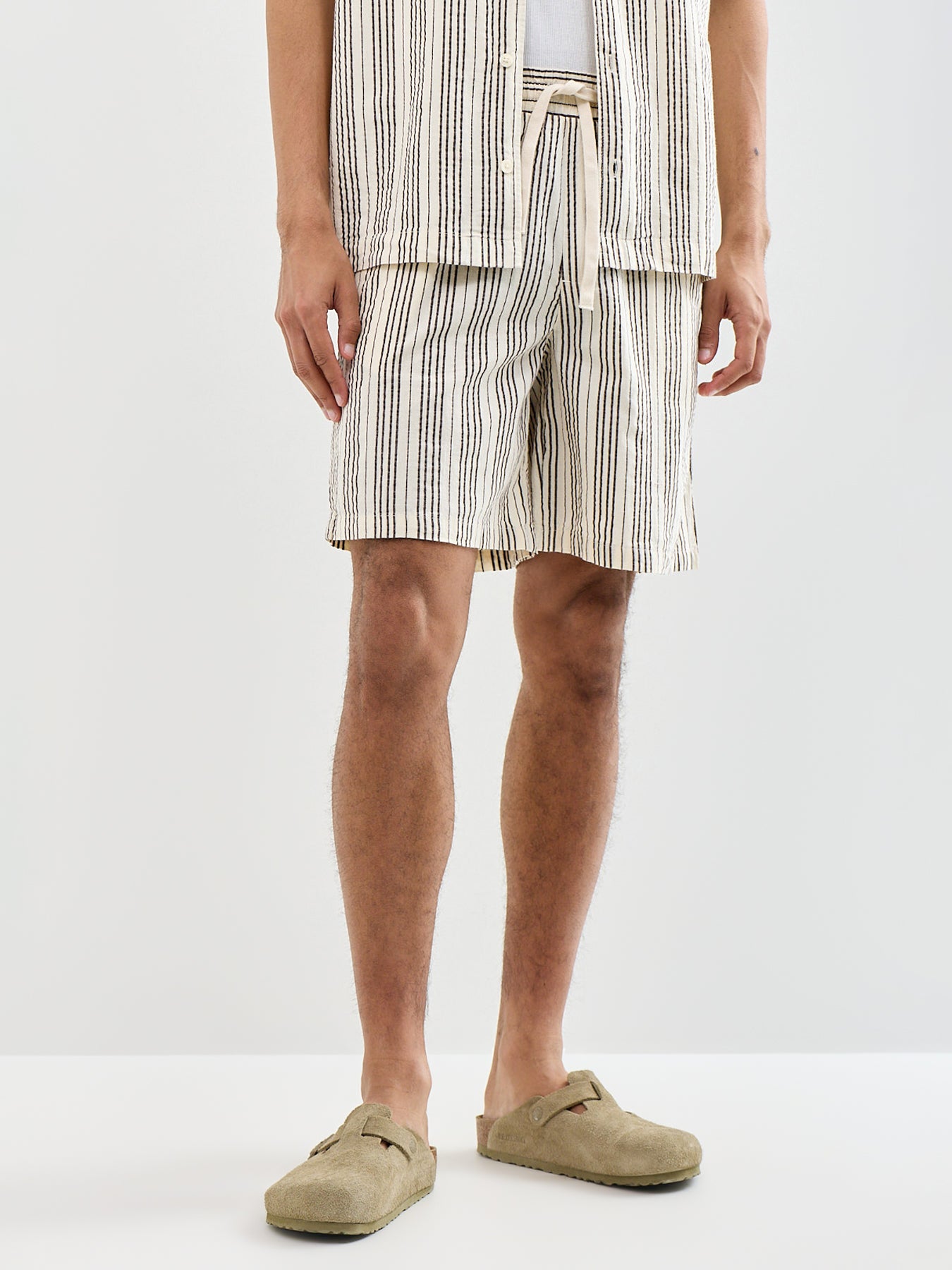 Seersucker Jogger Shorts Cream