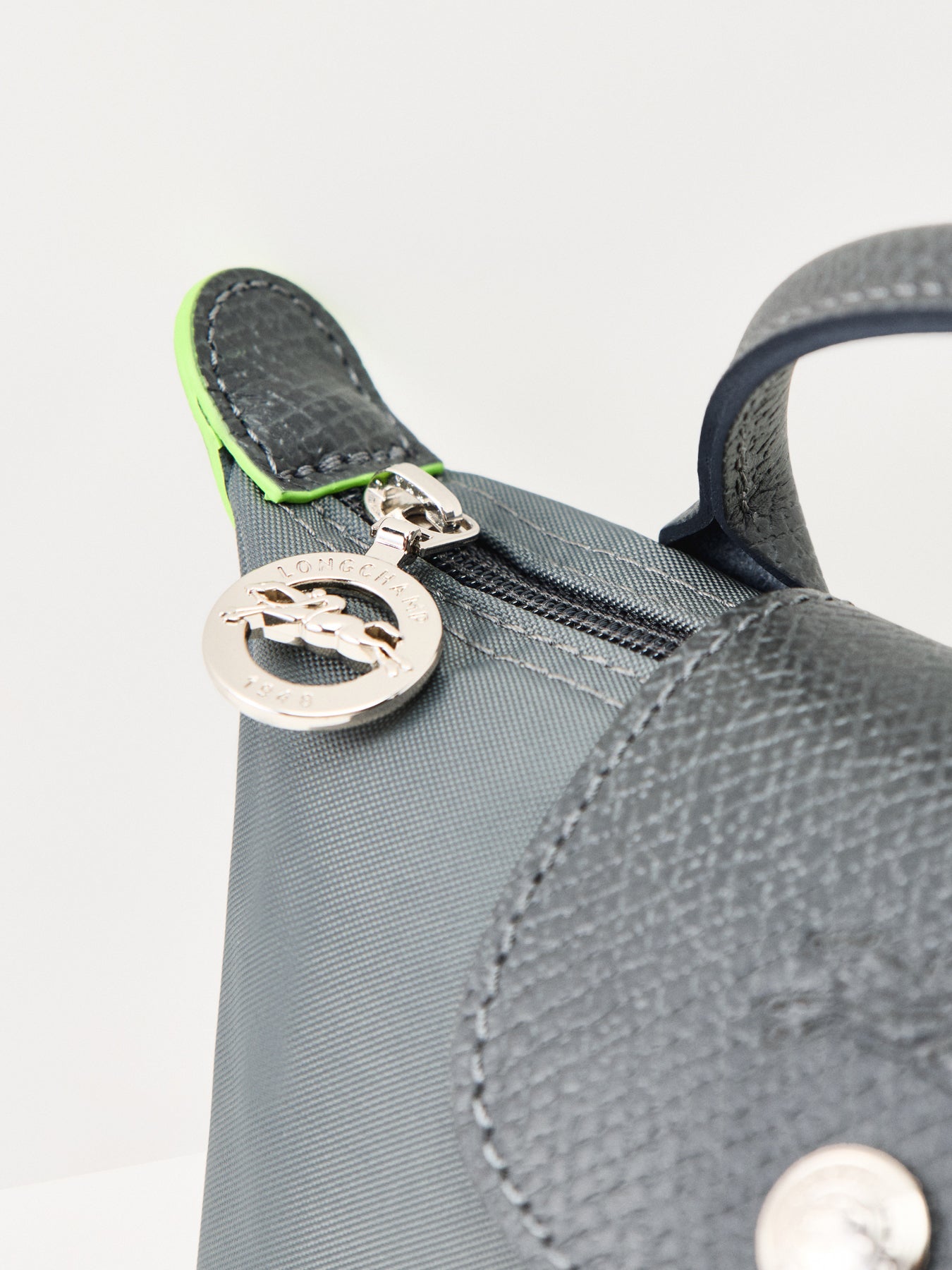 Le Pliage Green Nylon Pouch Graphite
