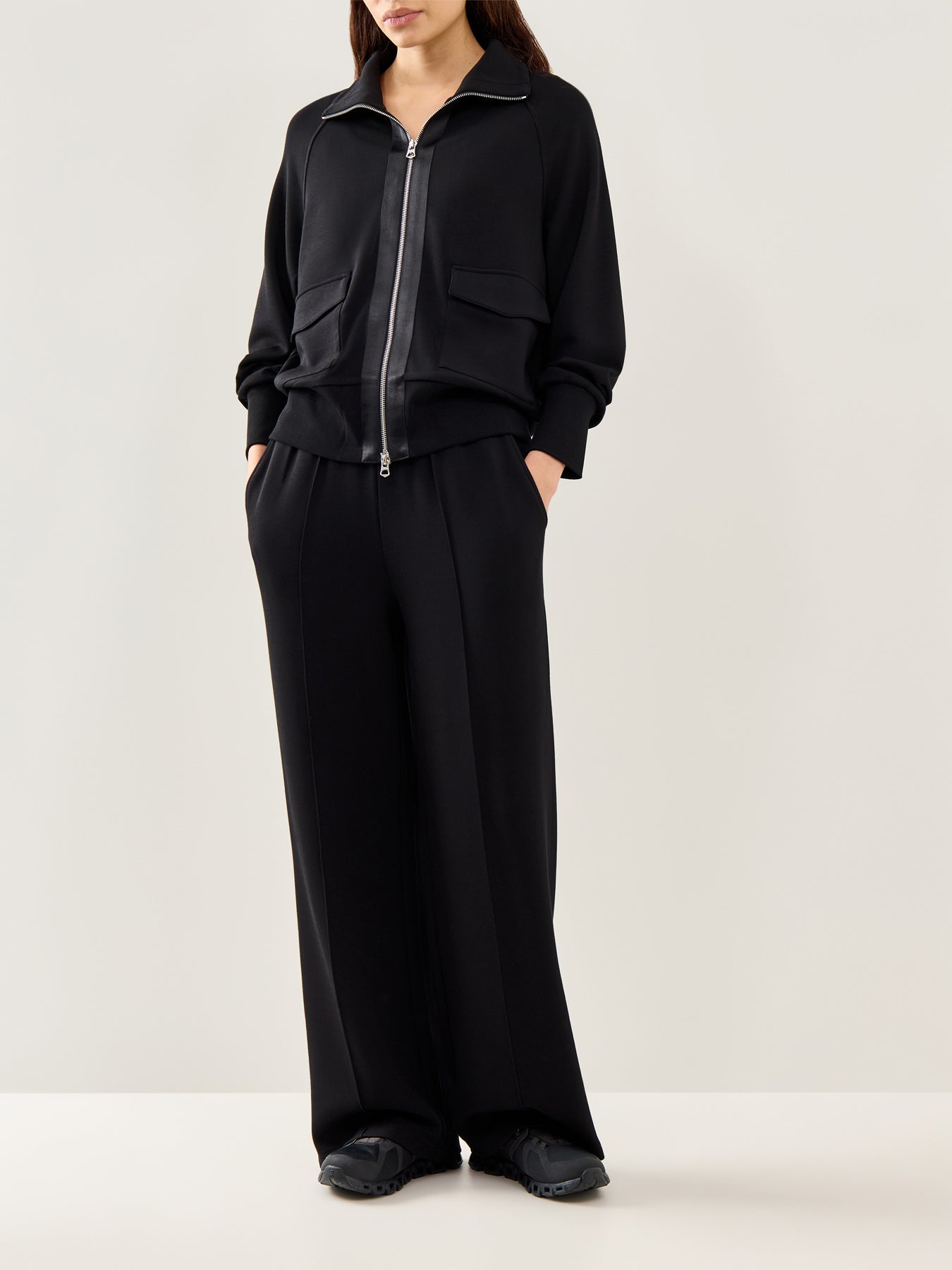 ルーニー Roxbury Zip Through Black – Fenwick