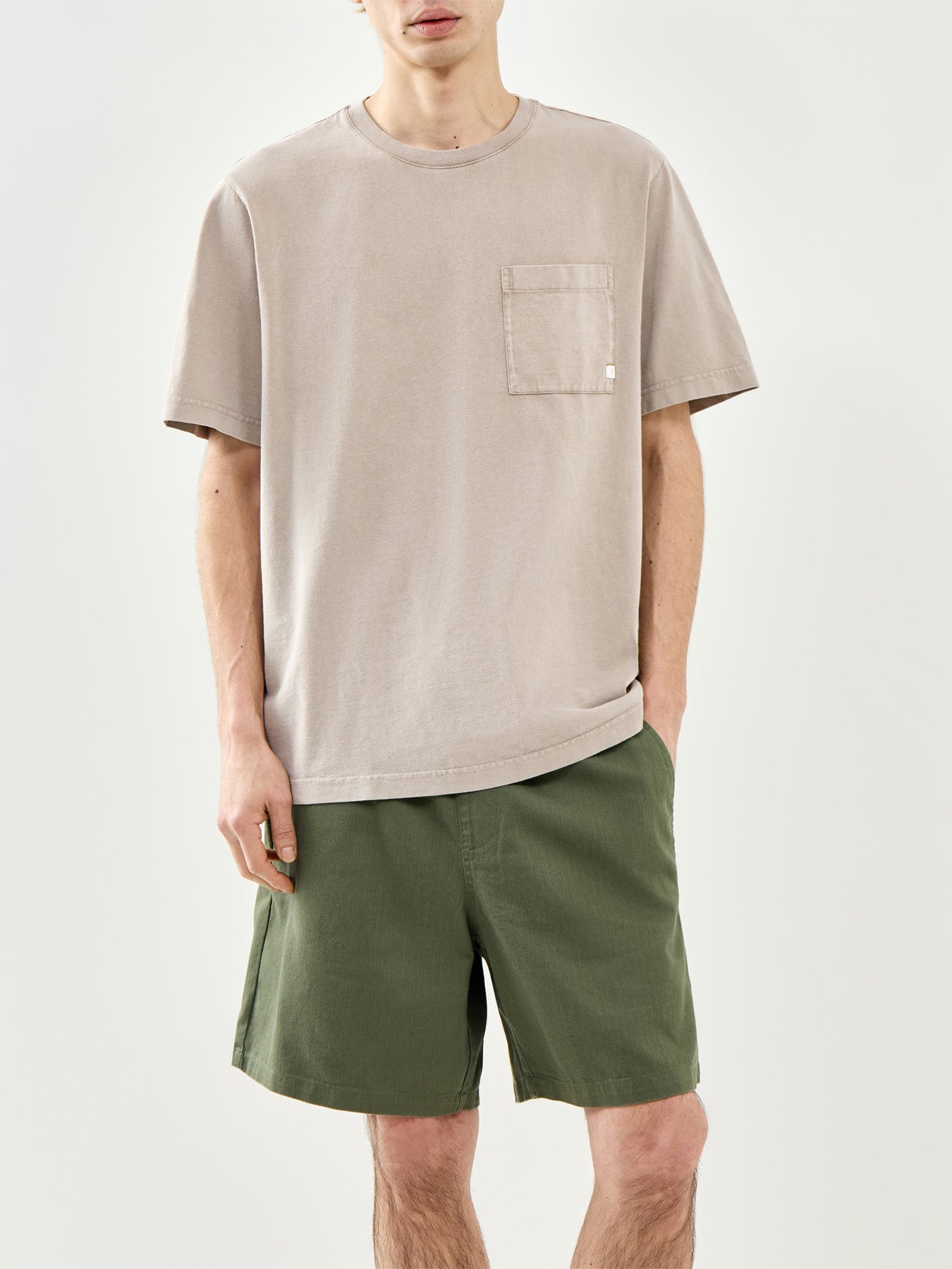 Pocket T-Shirt Beige