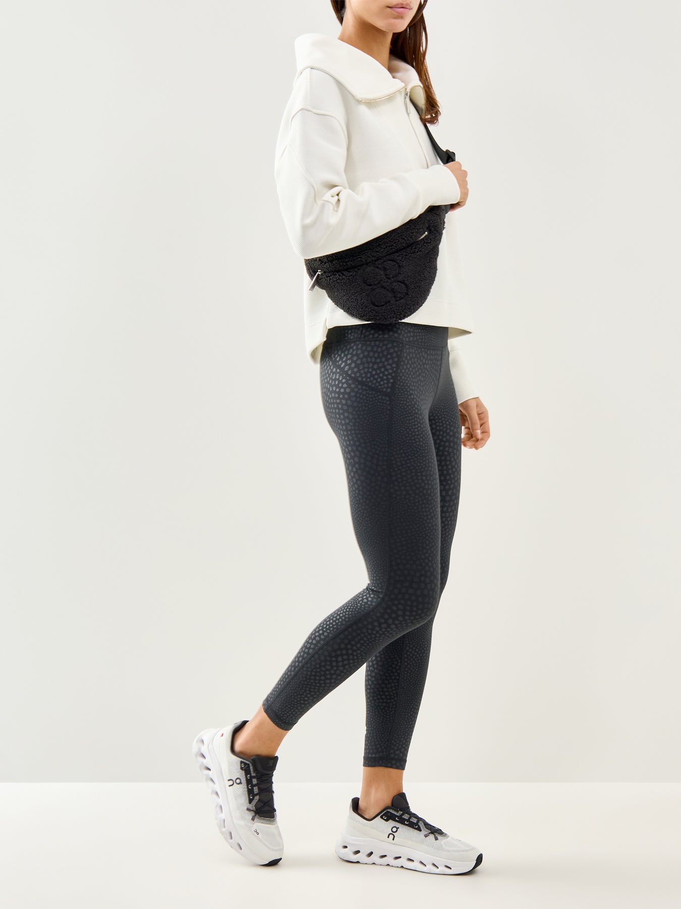 All Day 7/8 Embossed Leggings Black