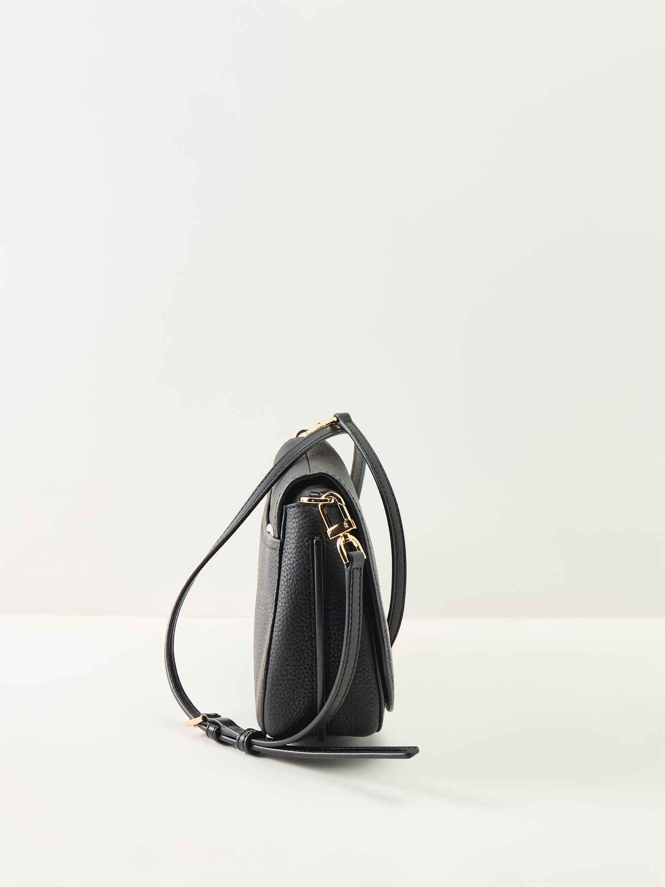 Nolita Medium Chain Convertible Shoulder Bag Black