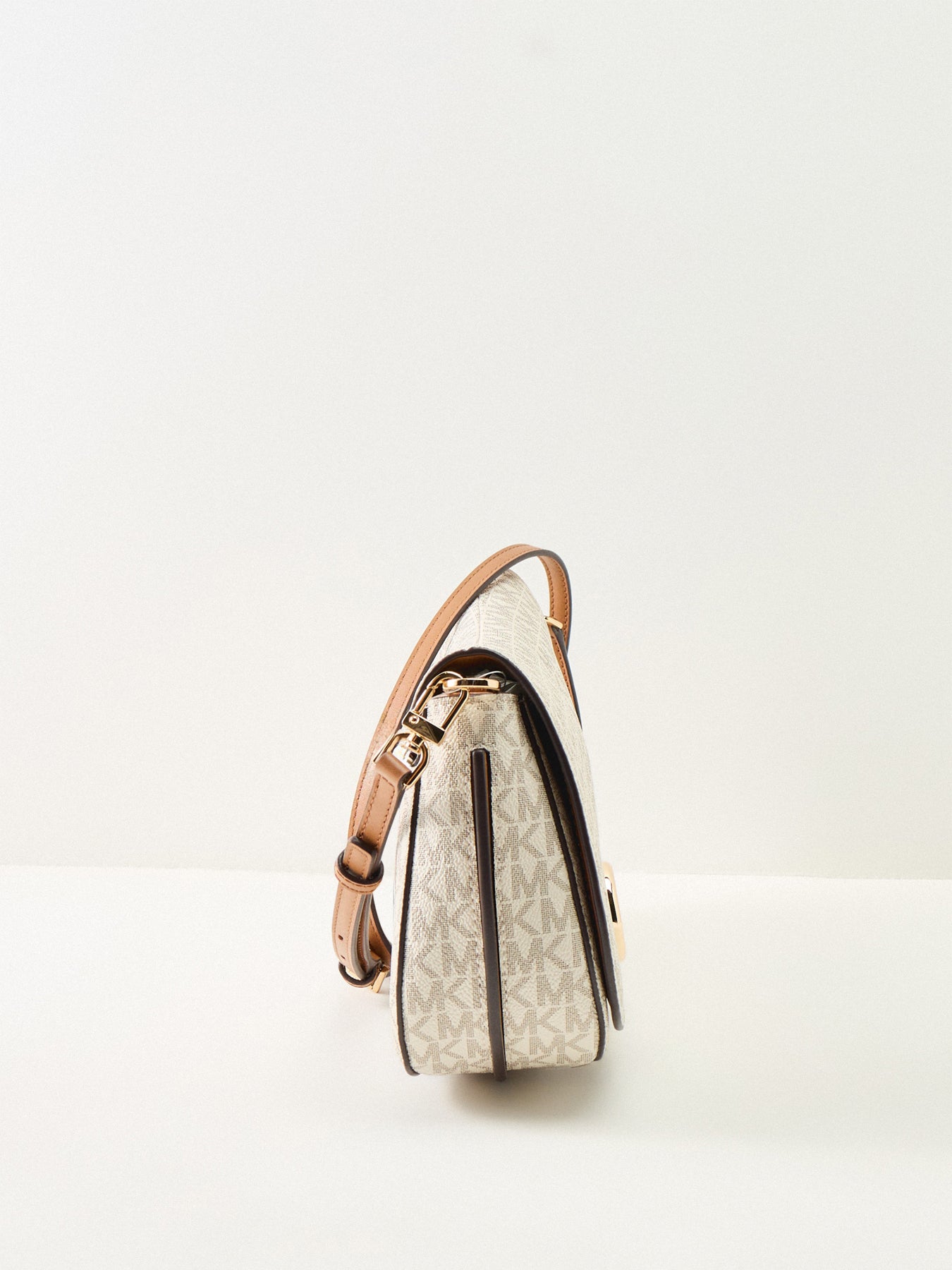Nolita Signature Chain Convertible Shoulder Bag Cream