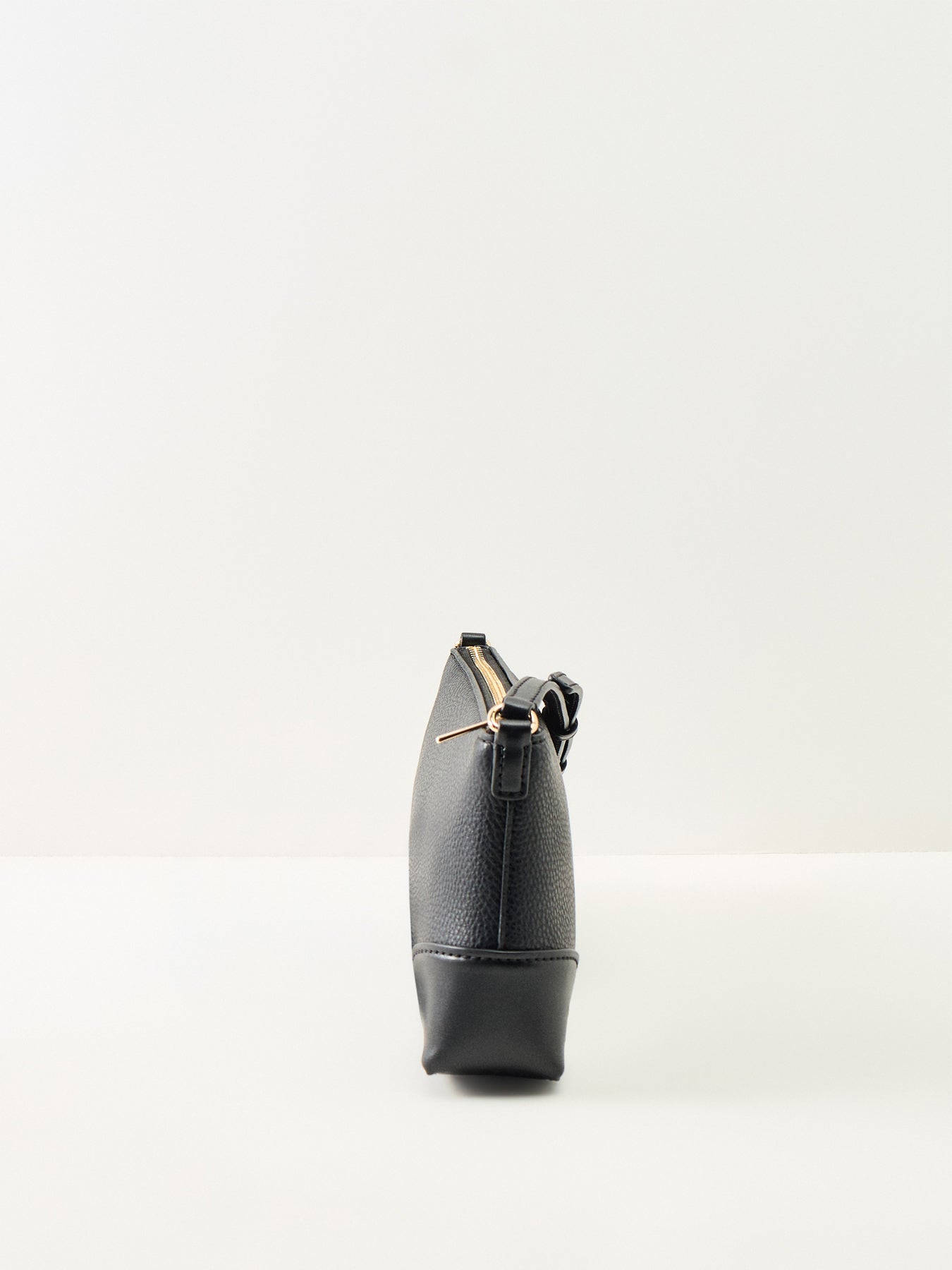 Murphy Small Zip Crossbody Bag Black