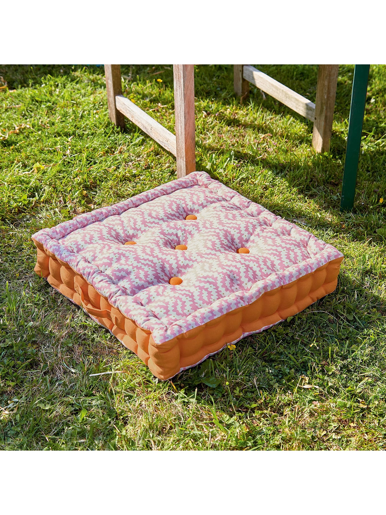 Sperrin Outdoor Cushion 45x45cm Green