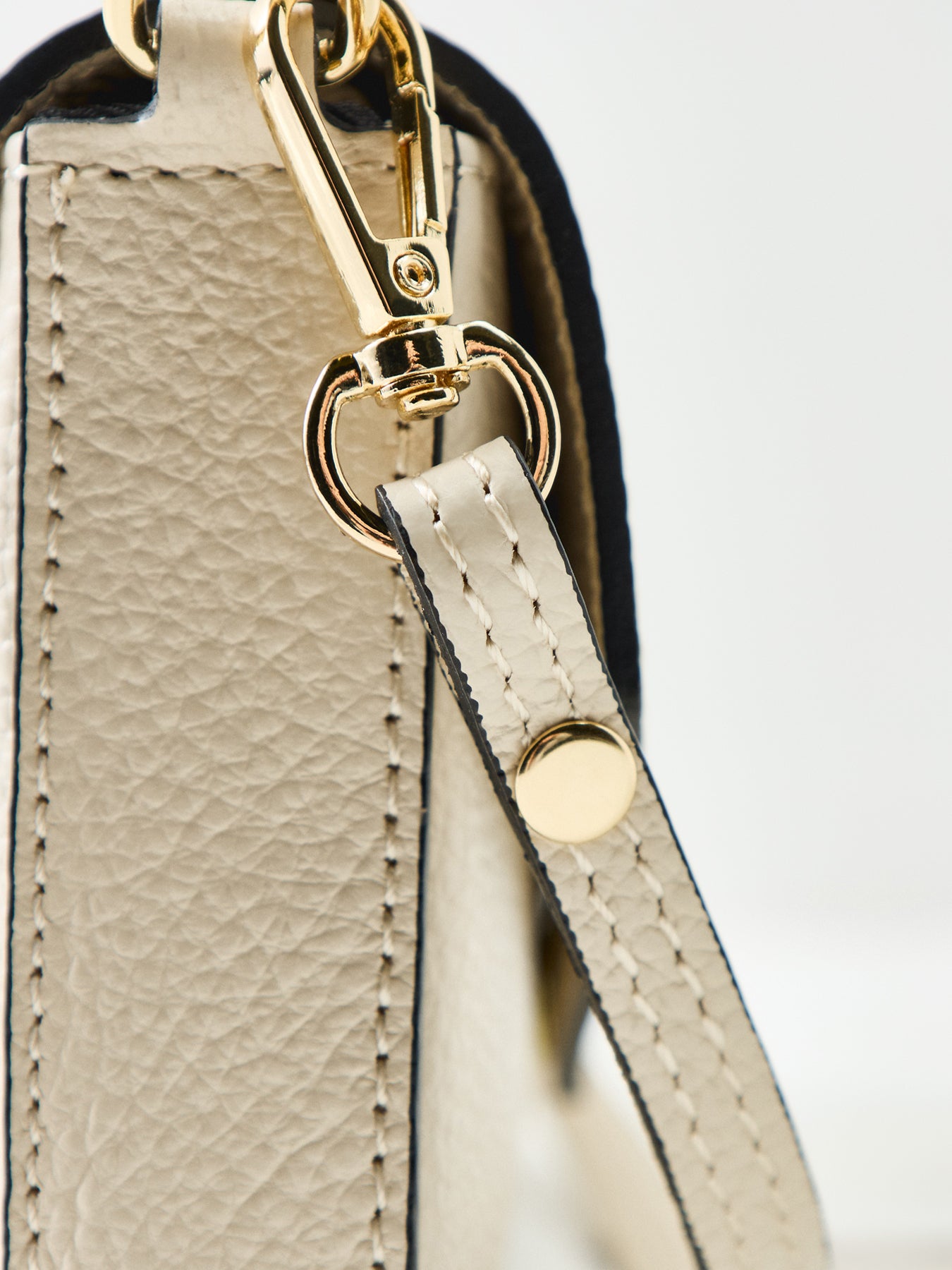 Munro Leather Bag Grey