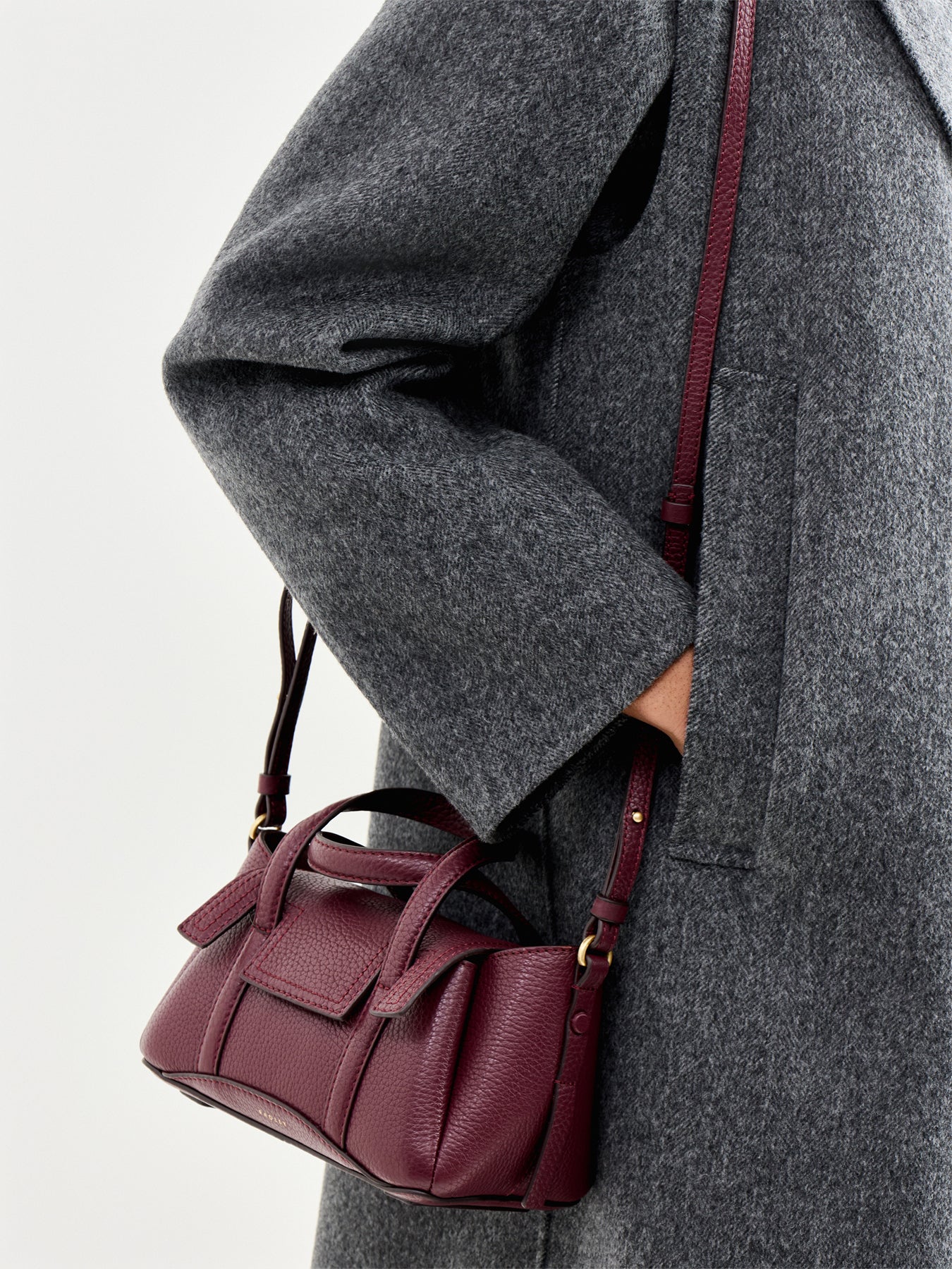 Chancery Small Flapover Grab Burgundy