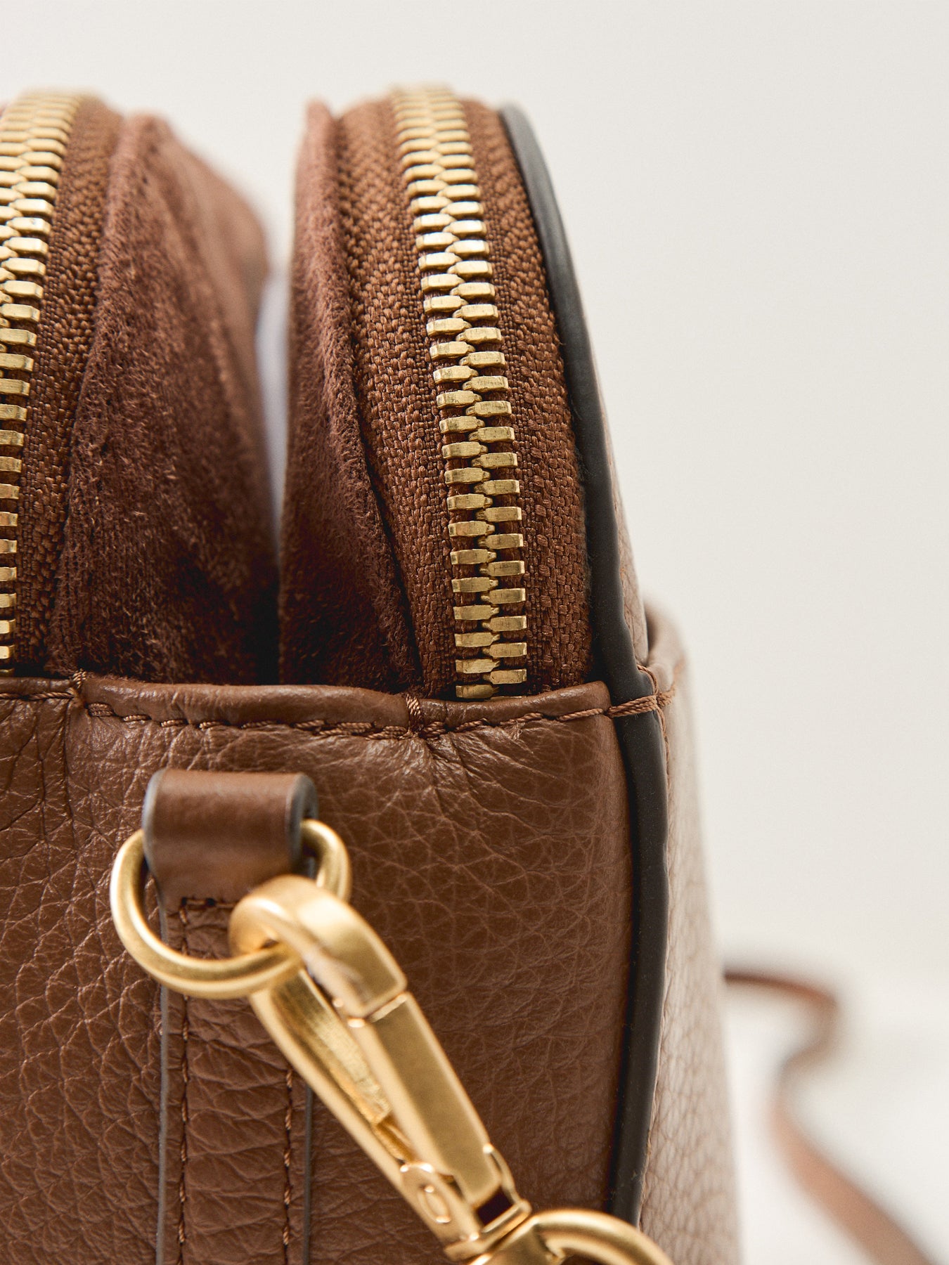 Dukes Place Medium Ziptop Crossbody Tan