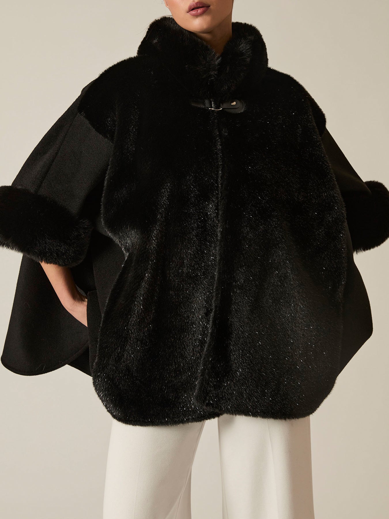 Faux Fur Cape Black