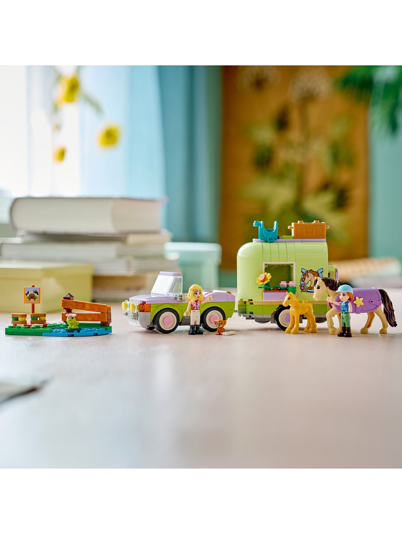 Friends Horse and Baby Foal Trailer Set 42695