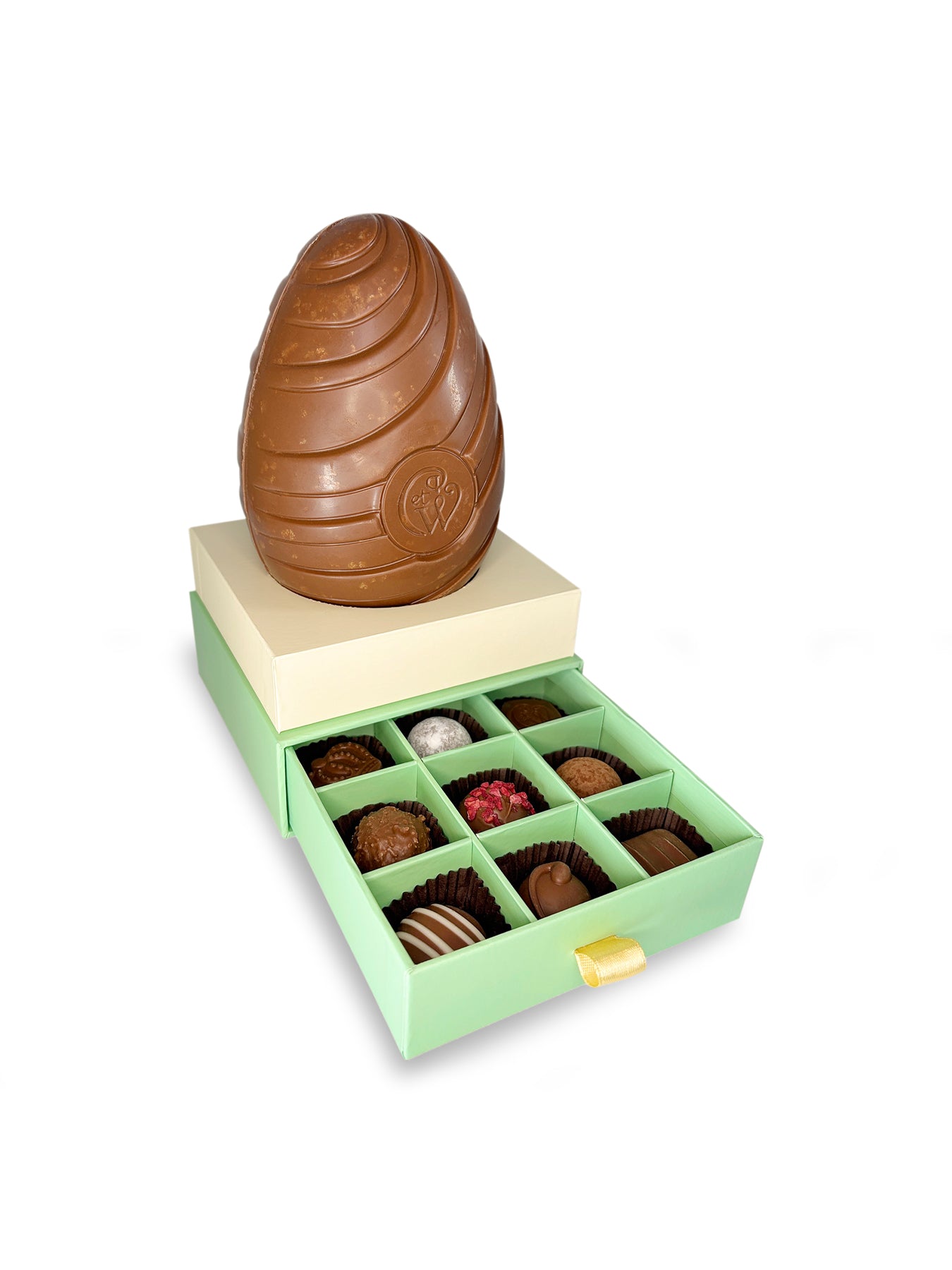 Milk Chocolate Egg with Truffles 350g