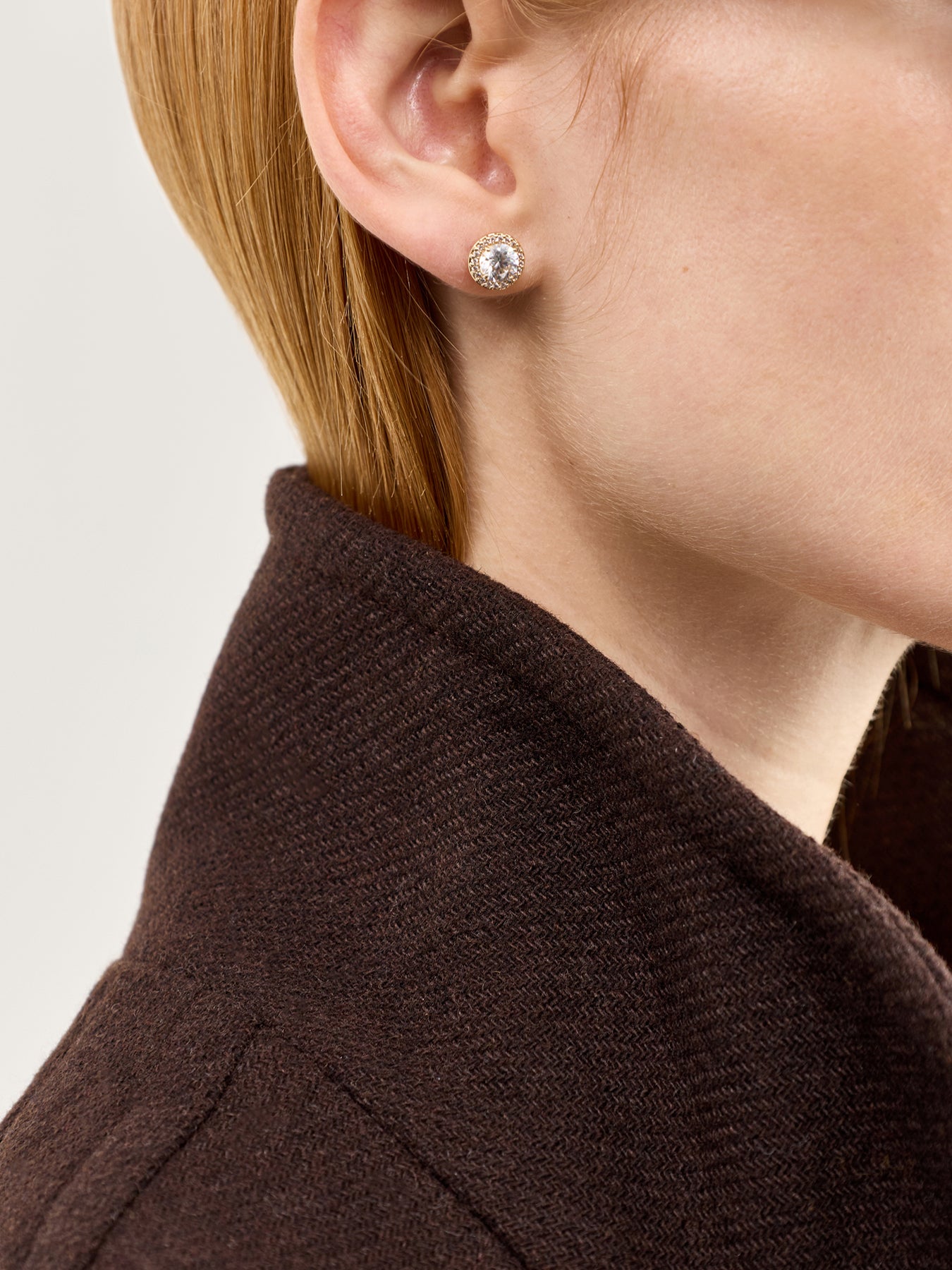 Una Pave Stud Earrings Gold