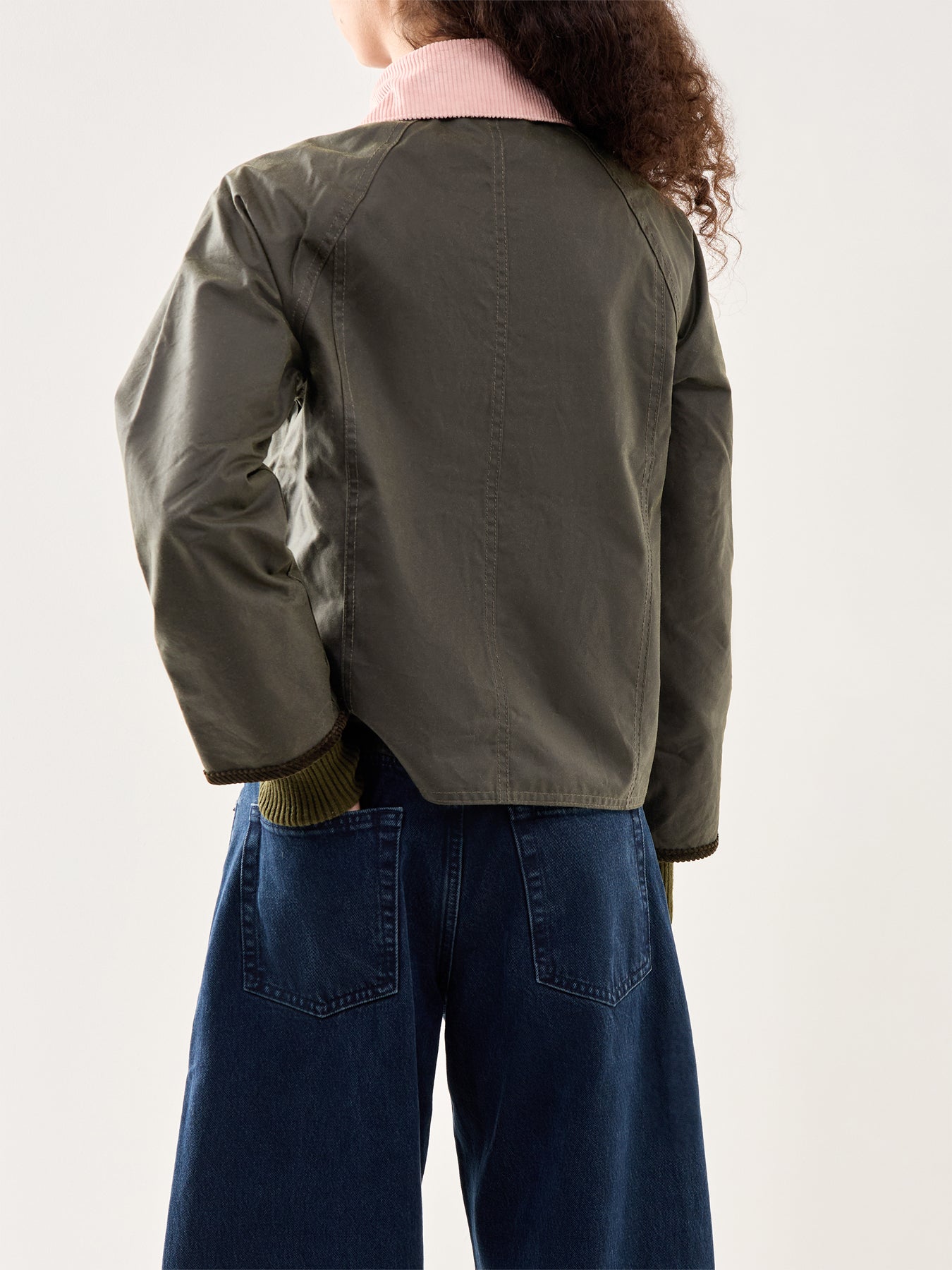 Cropped Beadnell Wax Jacket Olive Green