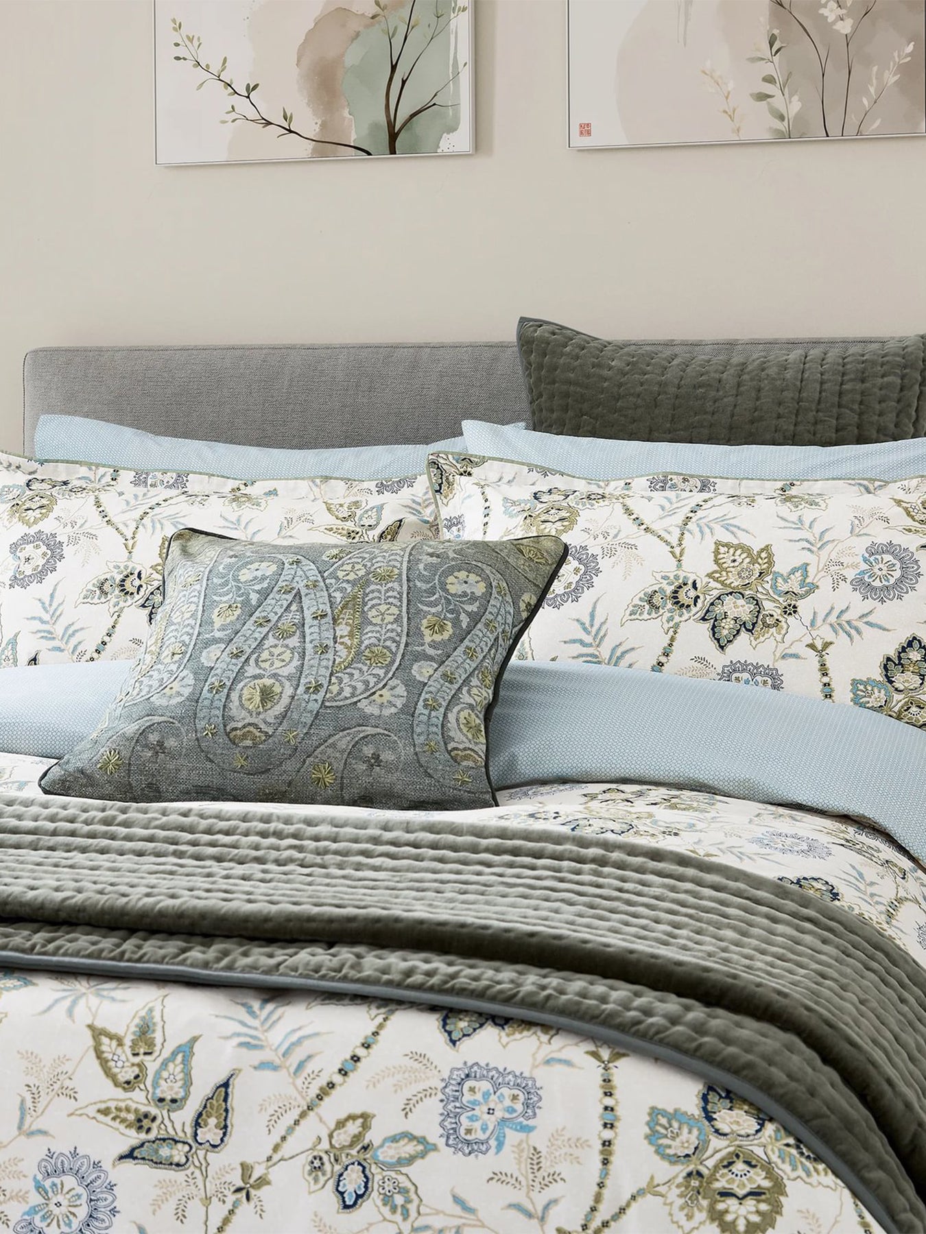 Reya Emira Cushion 50 x 50cm Olive