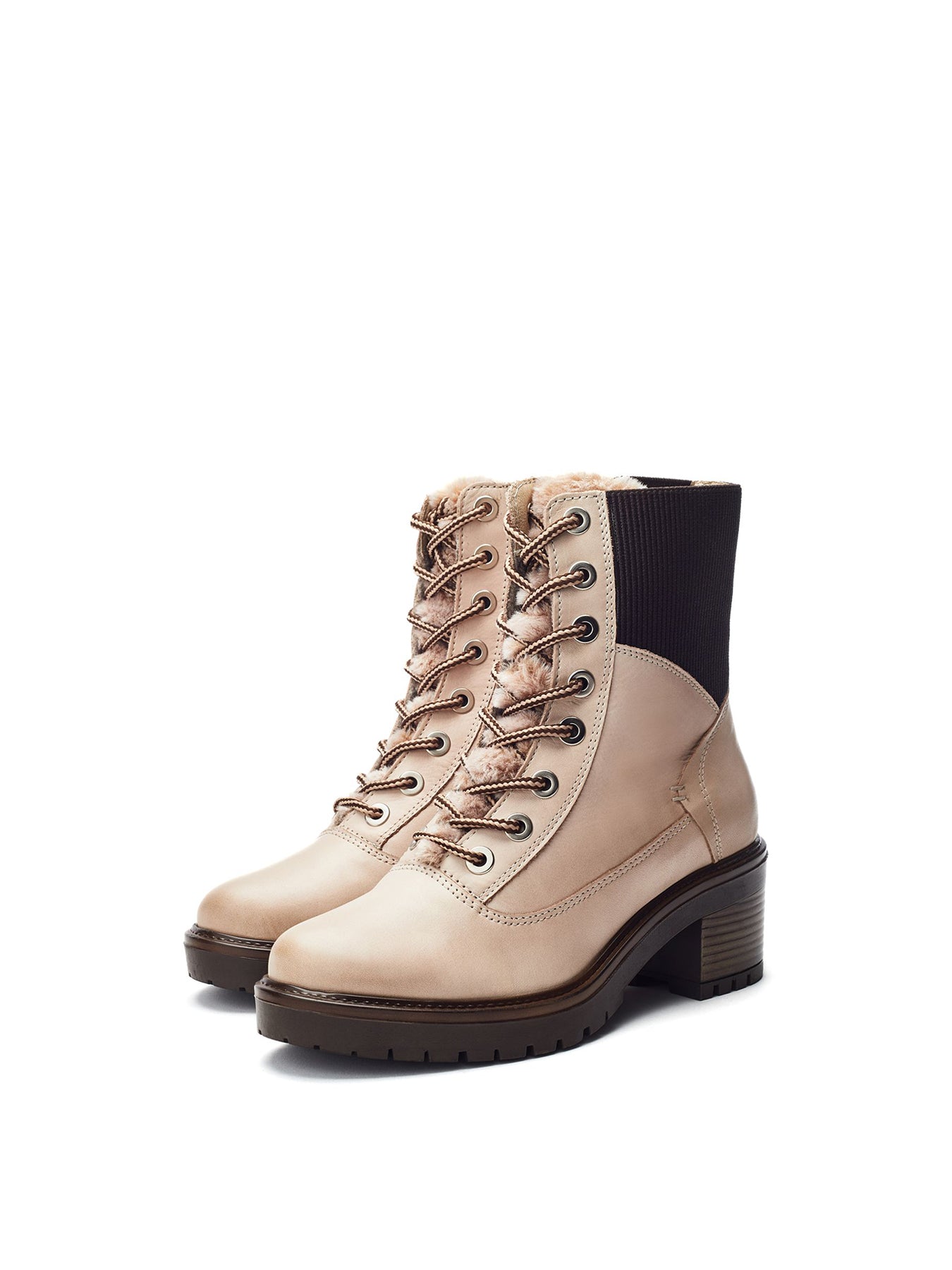 Omura Soft-Structured Boots Neutral
