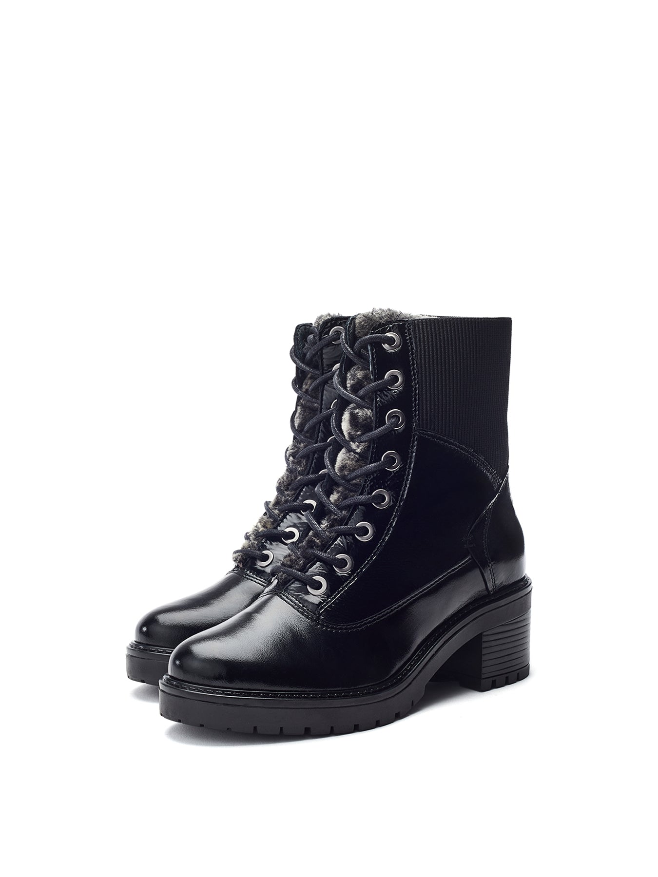 Omura Boots Black