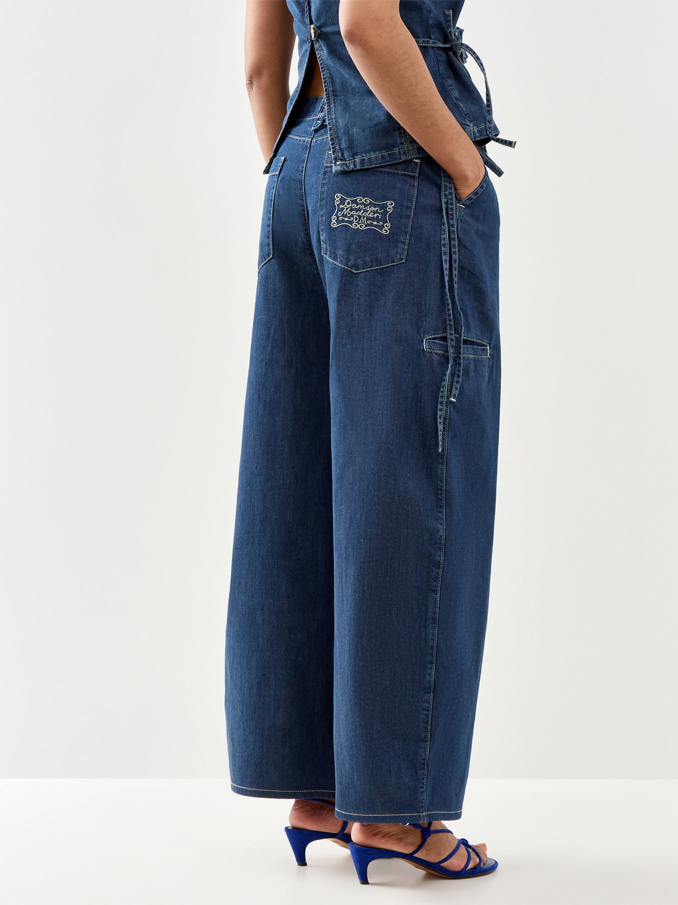 Augusta Straight Leg Jeans Indigo