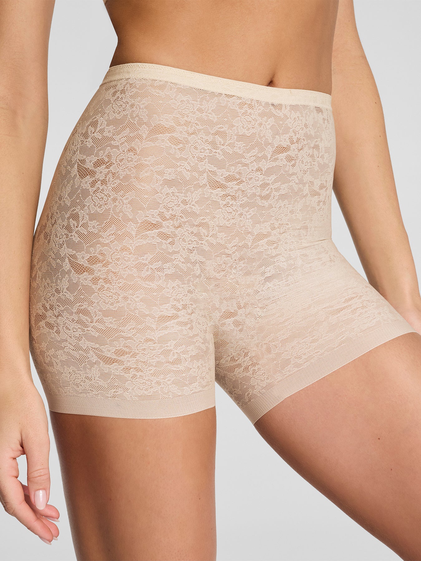 Day to Date Girlshort Cream