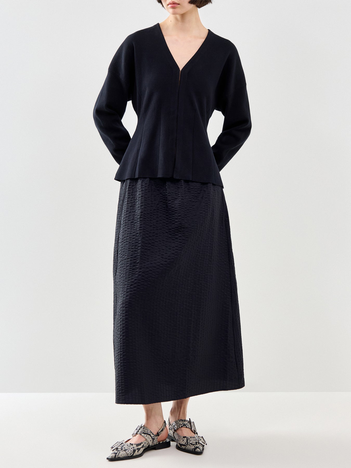 Anemone Waisted Cardigan Black