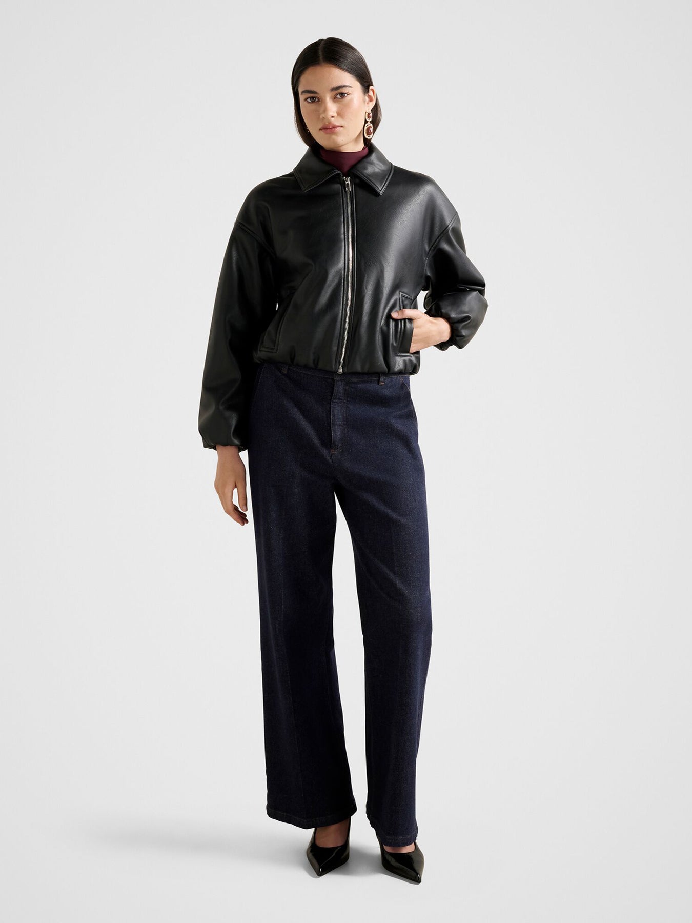 Mattie Cropped Bomber Jacket Black