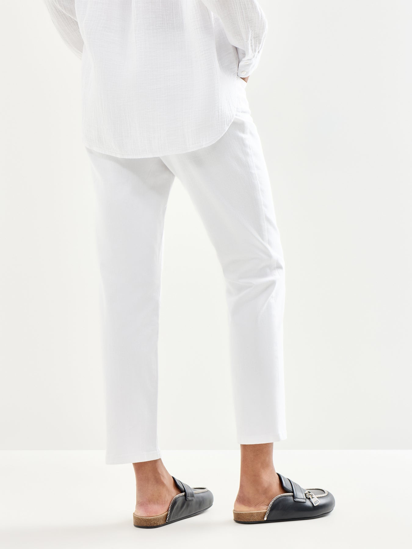 High Waisted Slim Ankle Pant White