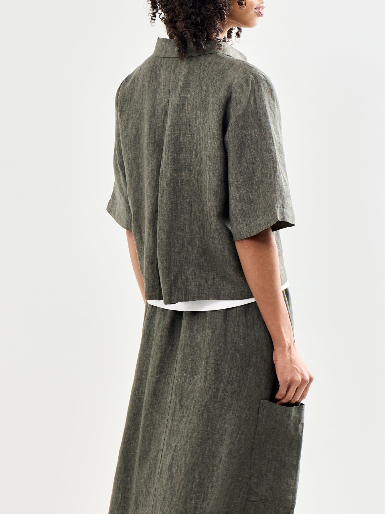 Classic Collar Elbow Sleeve Shirt Khaki