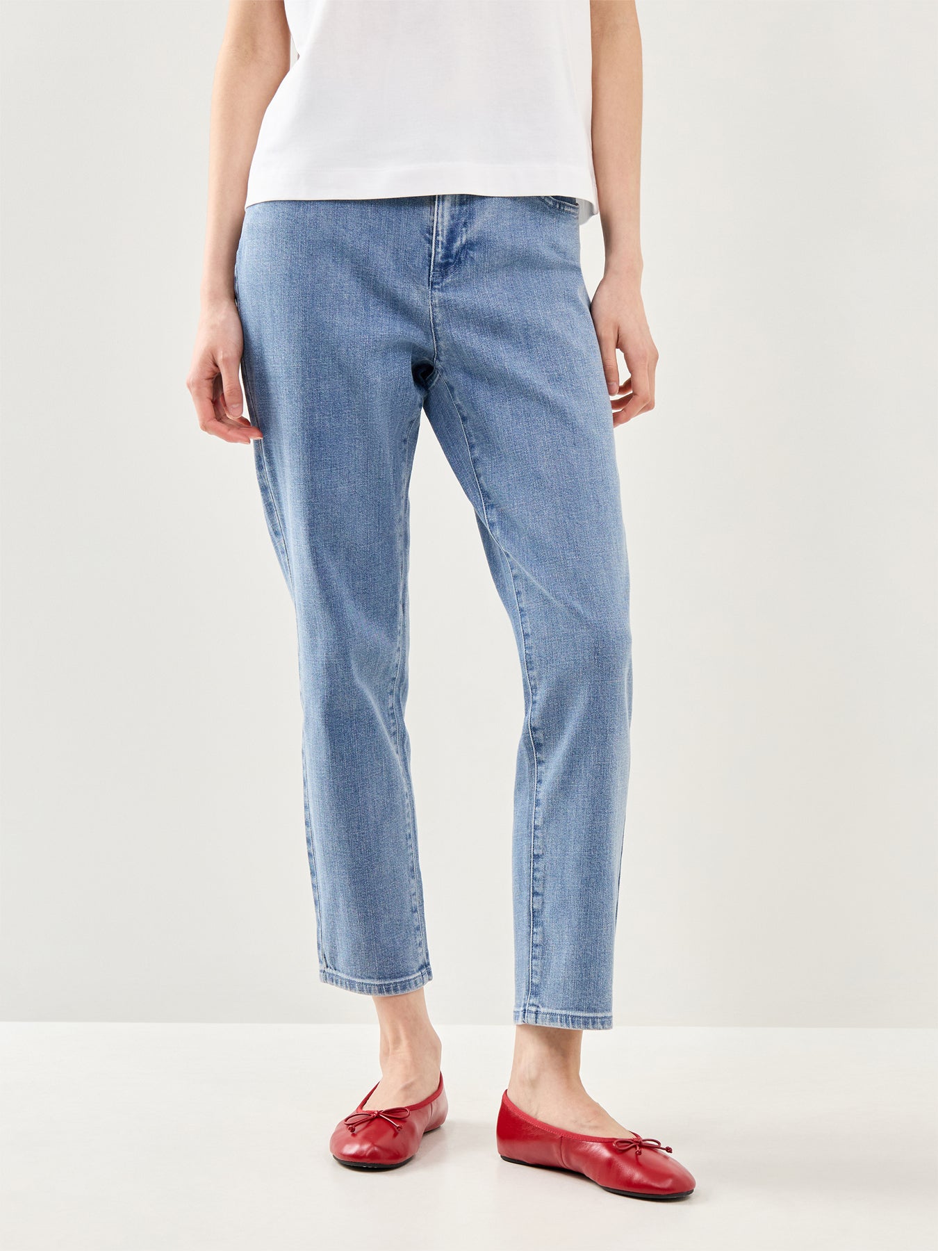 High Waisted Slim Ankle Jeans