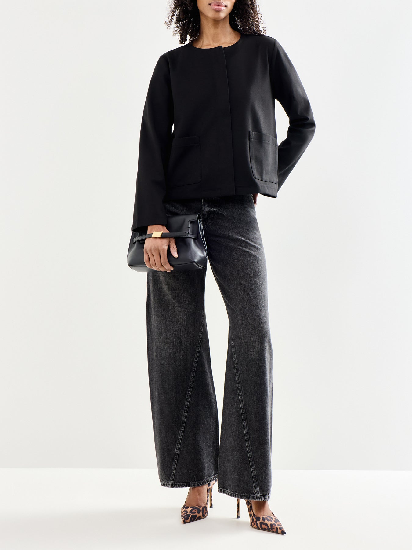 Round Neck Jacket Black