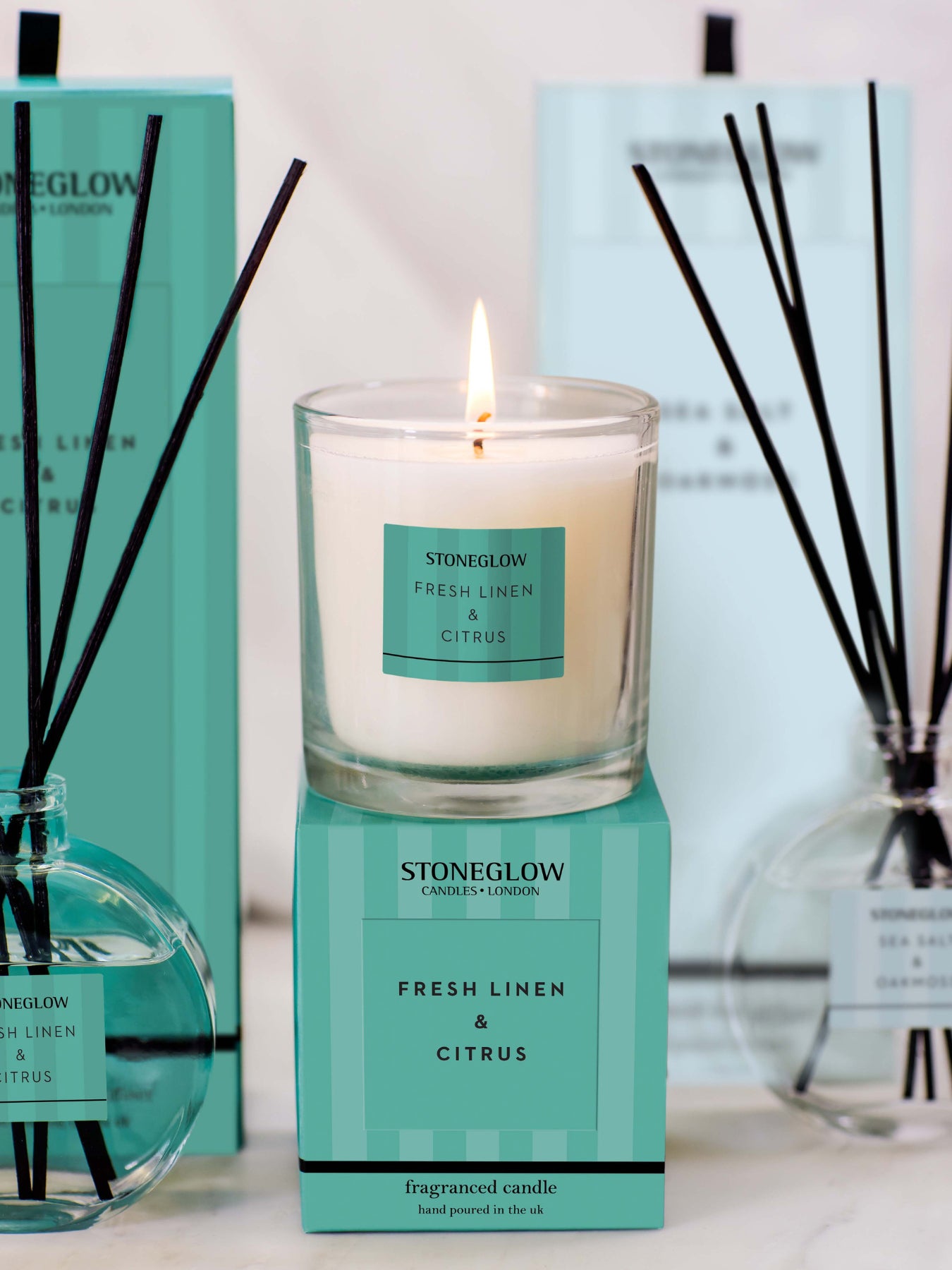Modern Classics Candle Fresh Linen & Citrus
