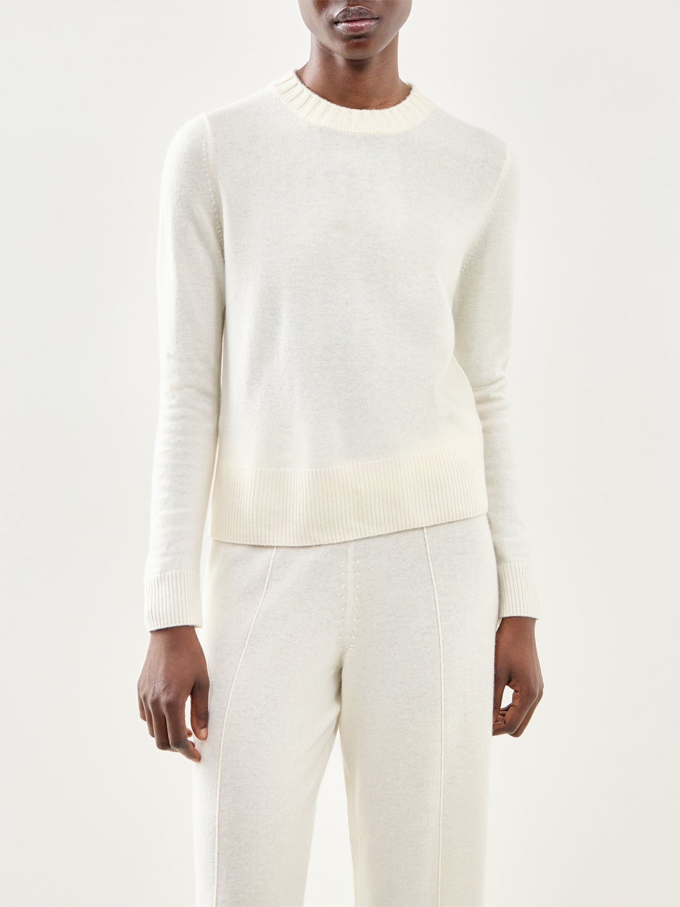 Cropped Sporty Jumper Cream